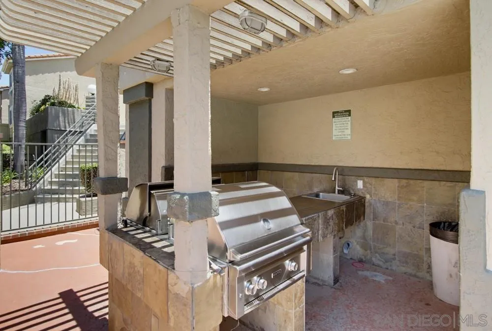 Photo #32: 260016992 Listing: Photo #32