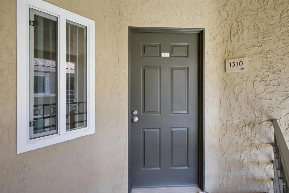 Photo #2: 260016992 Listing: Photo #2