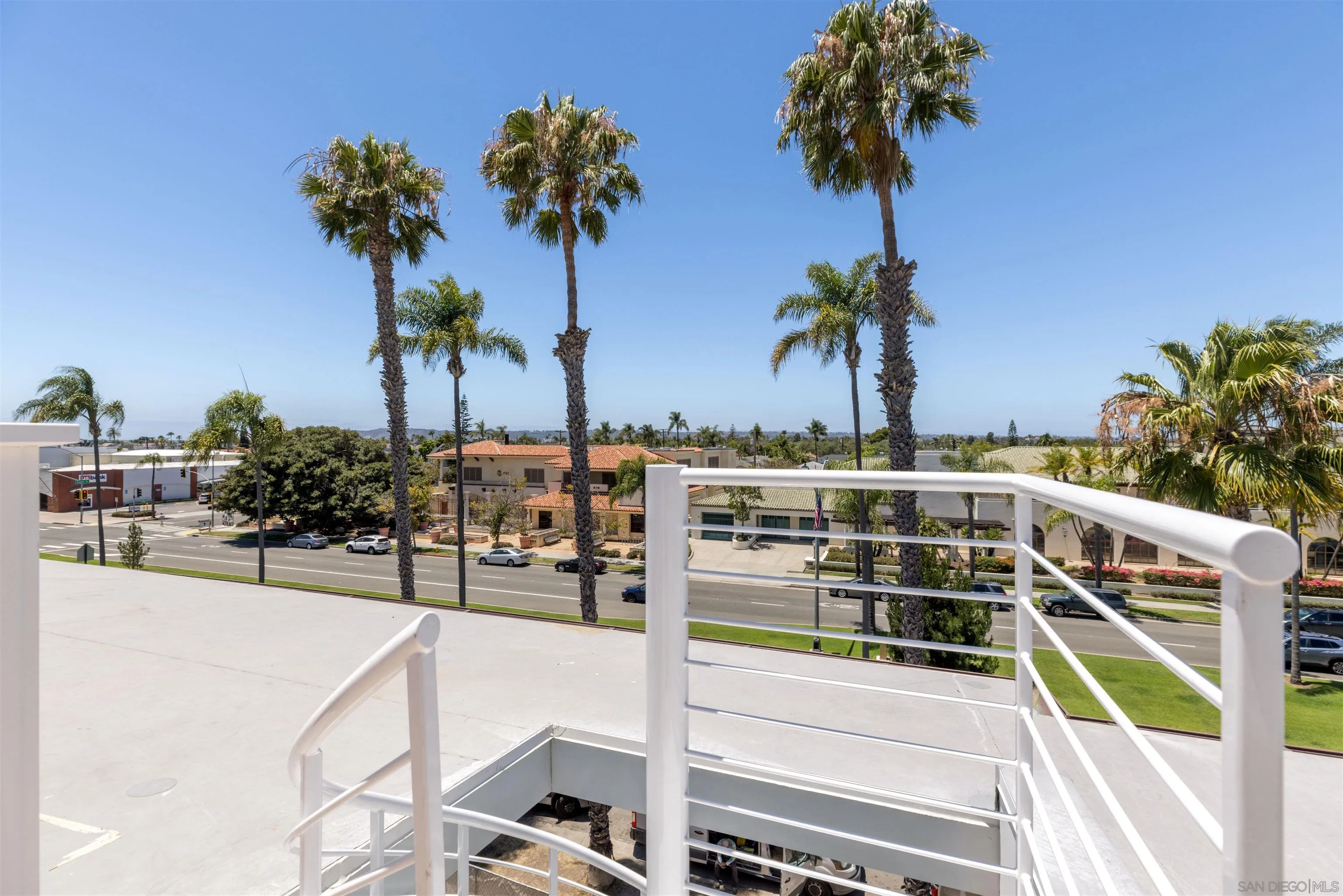 747 Orange Ave 302