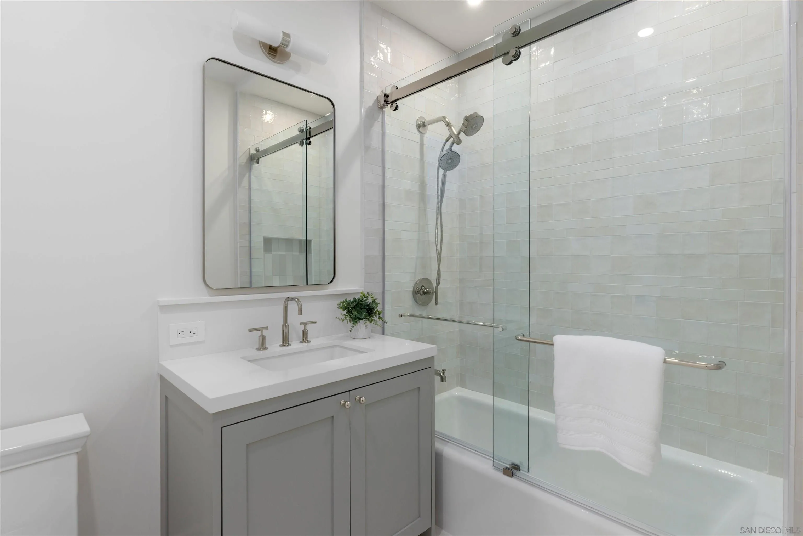 Photo #19: 260016998 Listing: Photo #19