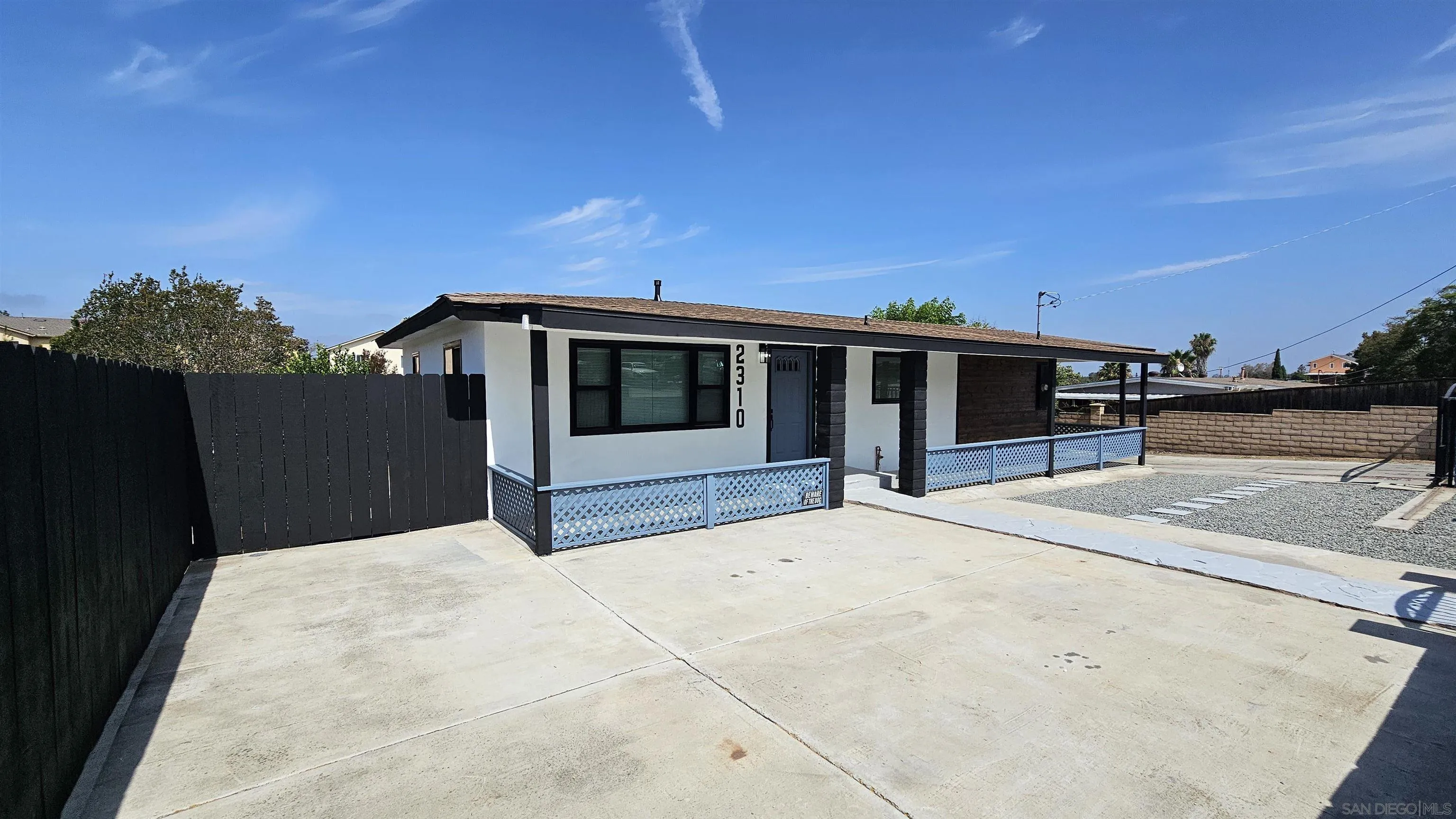https://cdn.realtyfeed.com/cdn/127/260017013/0f3644f0a87bbcc2e3718655e6ae7c5c.webp