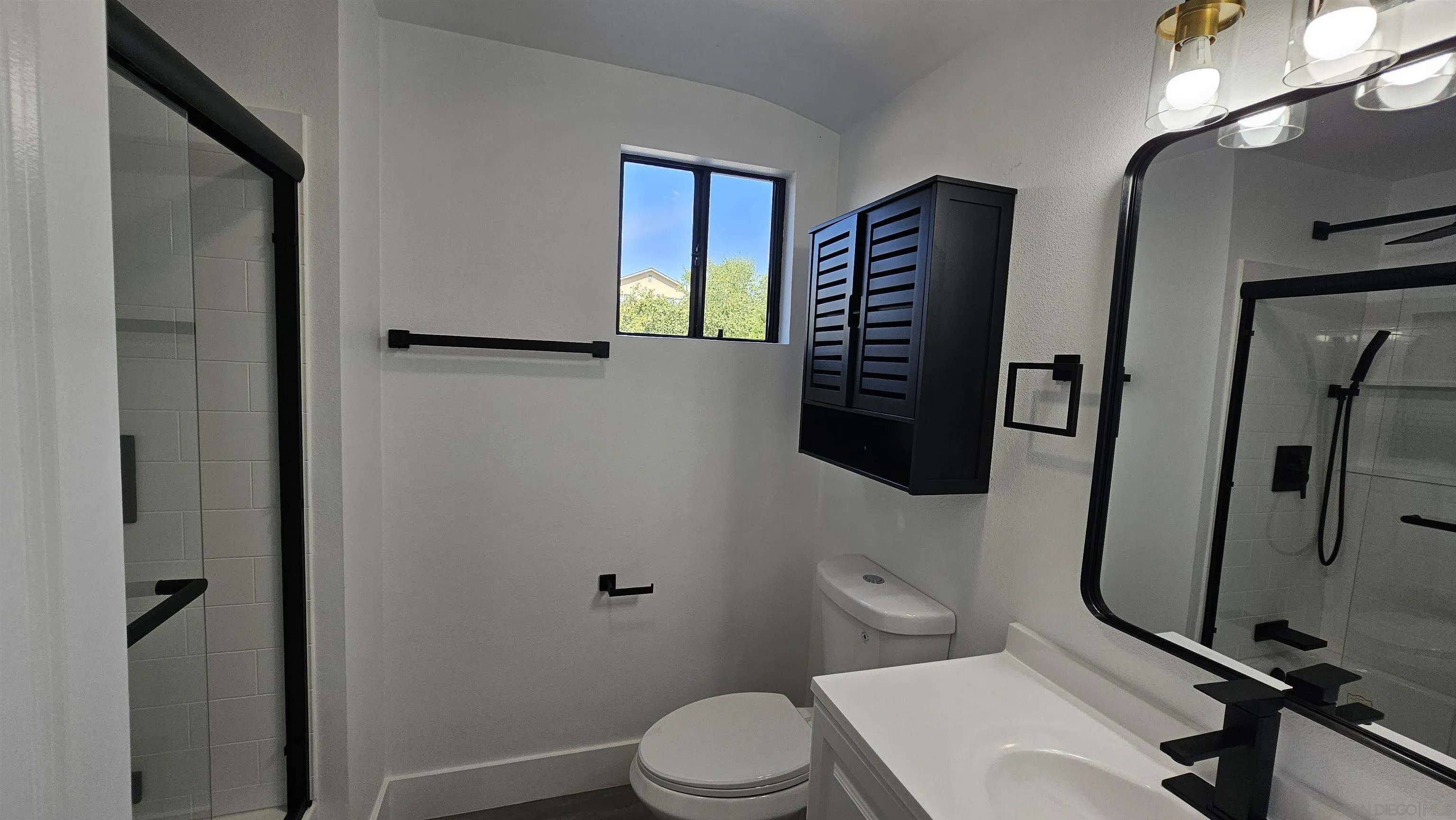 https://cdn.realtyfeed.com/cdn/127/260017013/1968e3b8e26d71df84cbd5ce59b5c695.webp