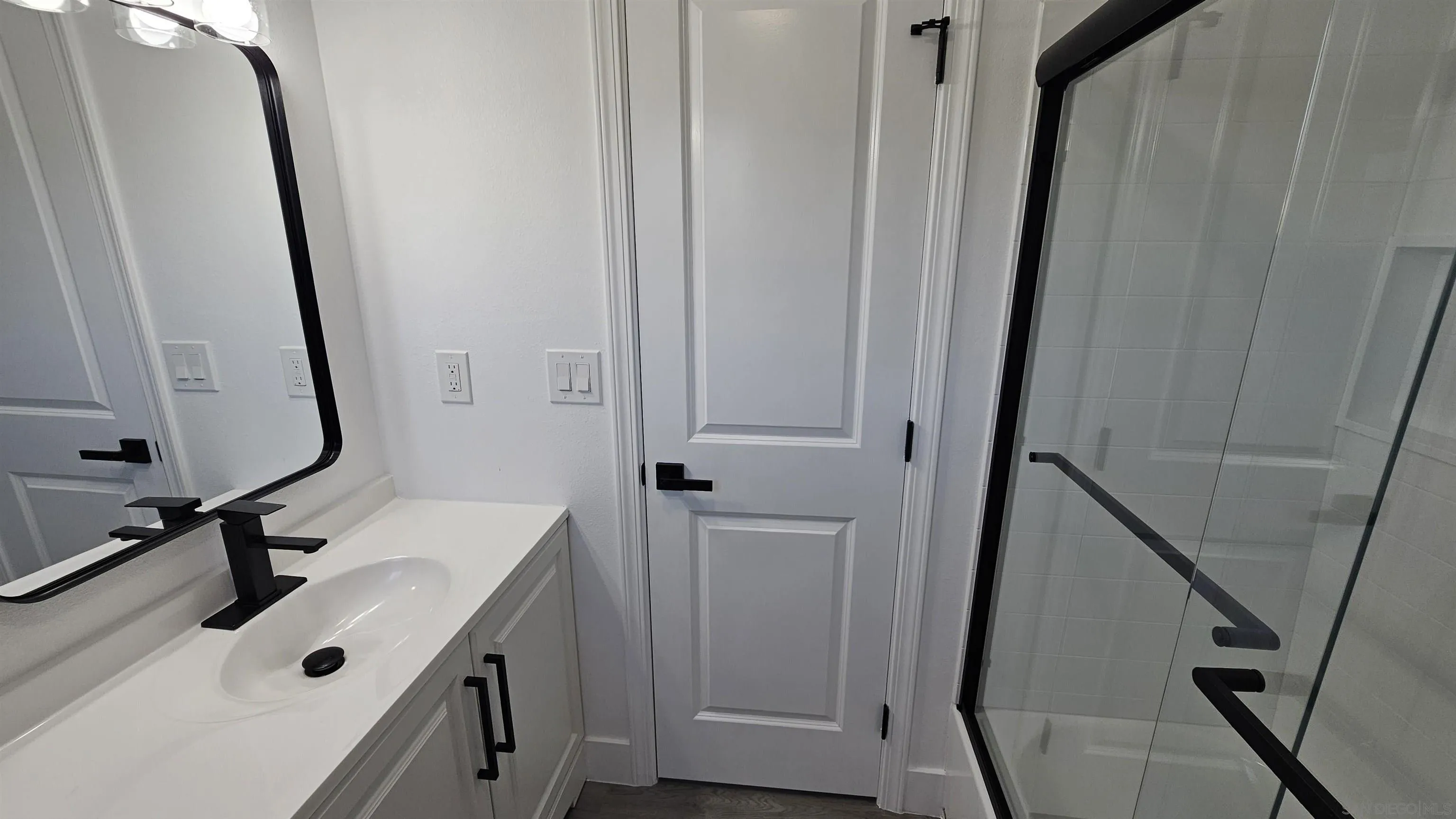 https://cdn.realtyfeed.com/cdn/127/260017013/646a109892117eae059e378b723cd7ee.webp