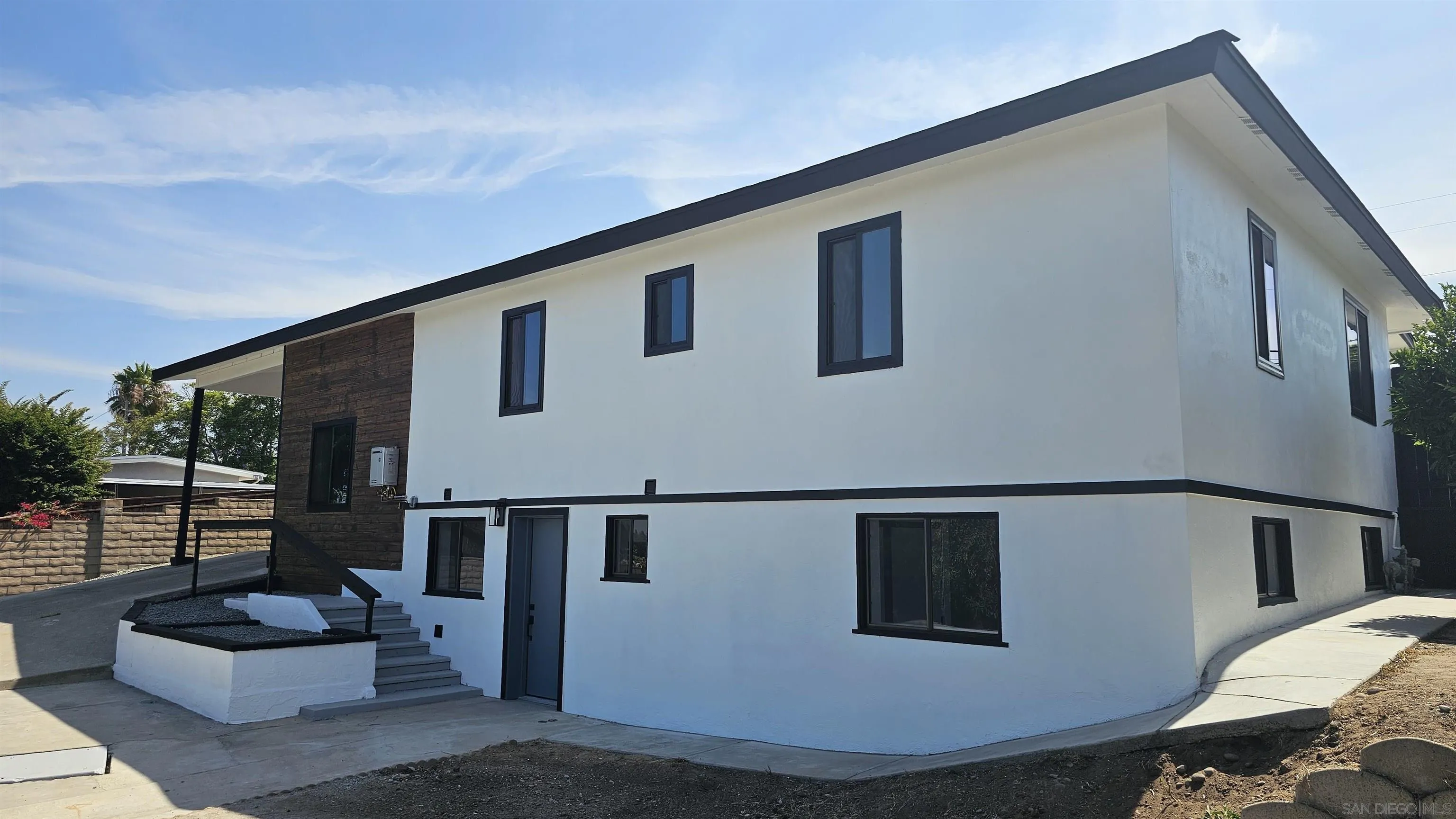 https://cdn.realtyfeed.com/cdn/127/260017013/c0afcab1dfe78df173c94af55d58366c.webp