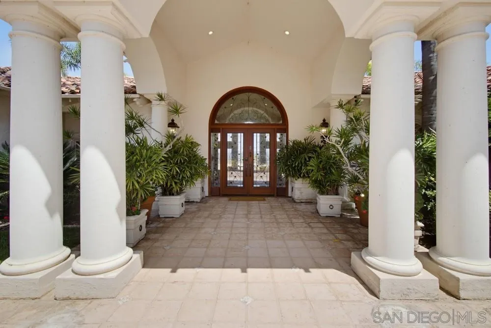 18103 Via Ascenso, Rancho Santa Fe, CA 92067 - Photo 4 of 68, Rancho Santa Fe, CA