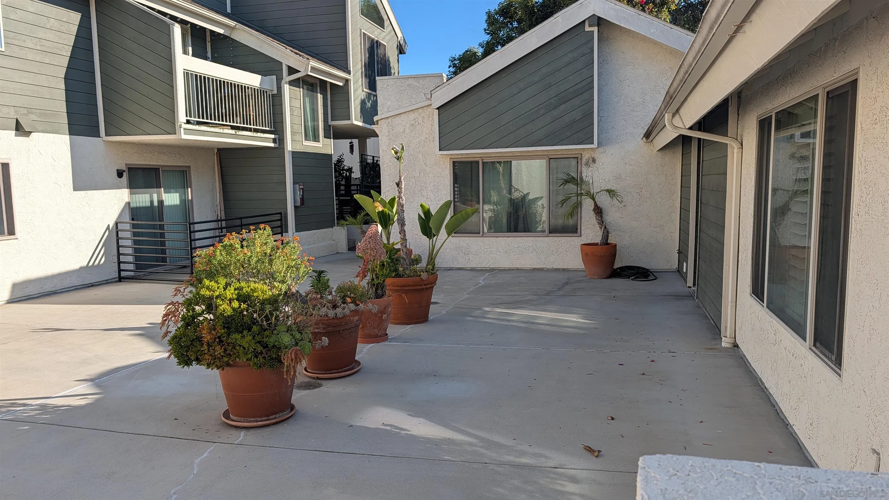 Photo #12: 260017030 Listing: Photo #12