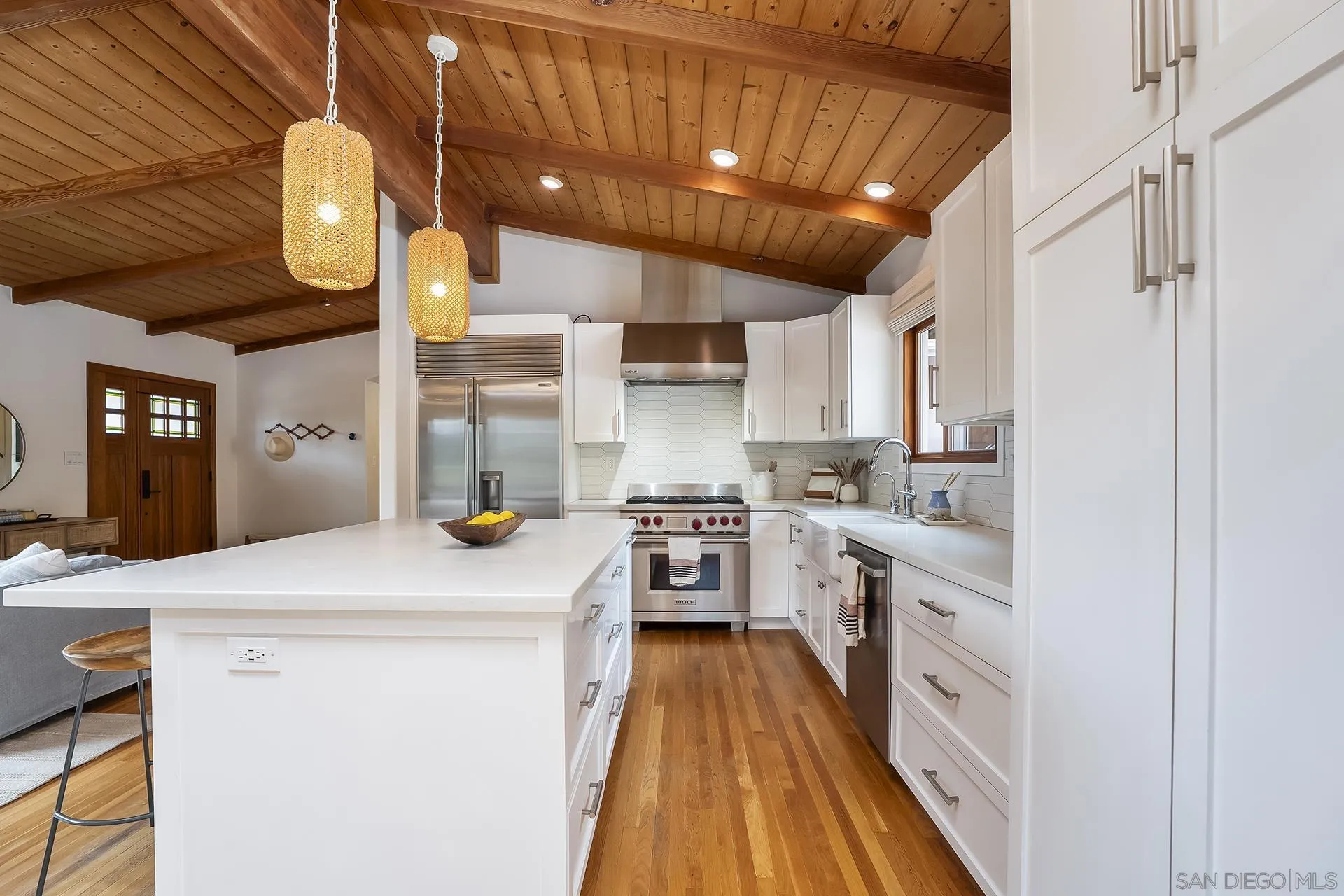https://cdn.realtyfeed.com/cdn/127/260017036/2346182dc2d9f7981d89e443b7609803.webp