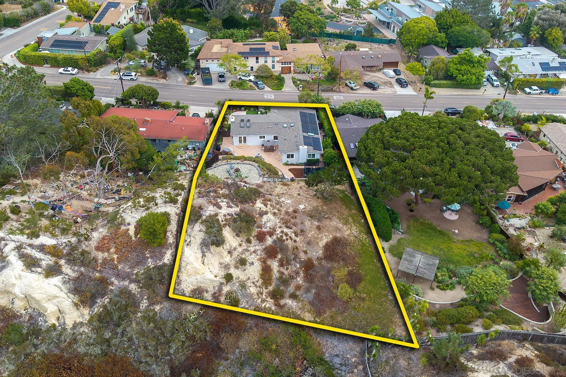 https://cdn.realtyfeed.com/cdn/127/260017036/509fa629df671bb71a17e2b5bc1a8148.webp