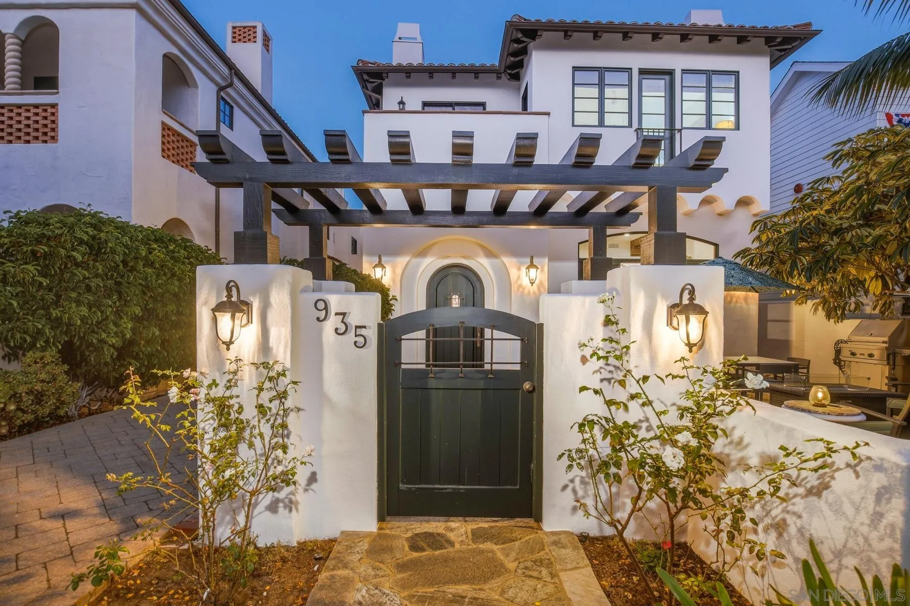 https://cdn.realtyfeed.com/cdn/127/260017039/01515adfd0ee0e52b4fae613d2a86787.webp