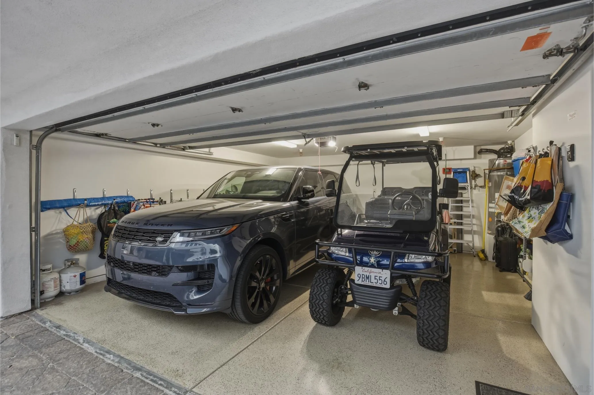 https://cdn.realtyfeed.com/cdn/127/260017039/3d2d1d96db466c5c7a8bed9aa392ebb2.webp