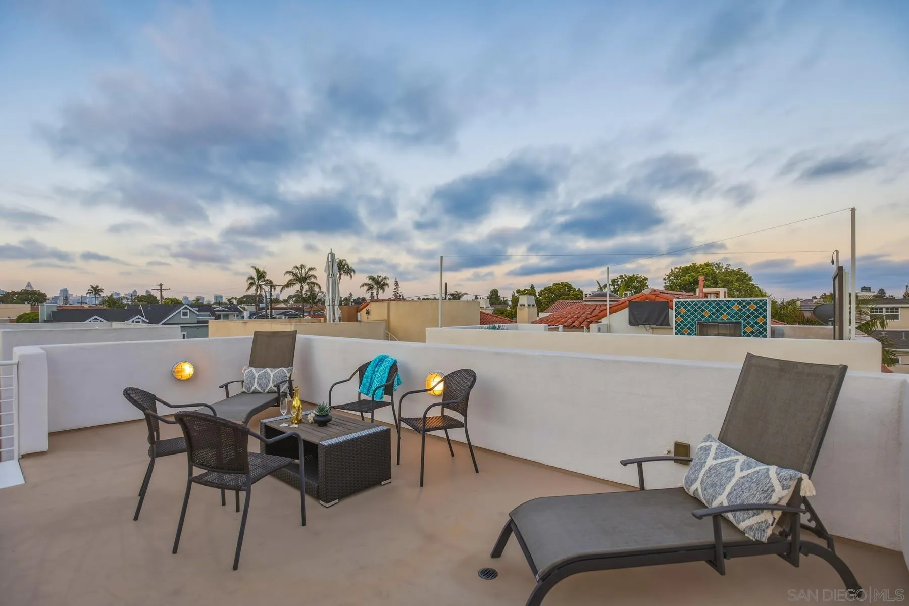 https://cdn.realtyfeed.com/cdn/127/260017039/a8e0bf6d52e490ae590122ced313e0cf.webp
