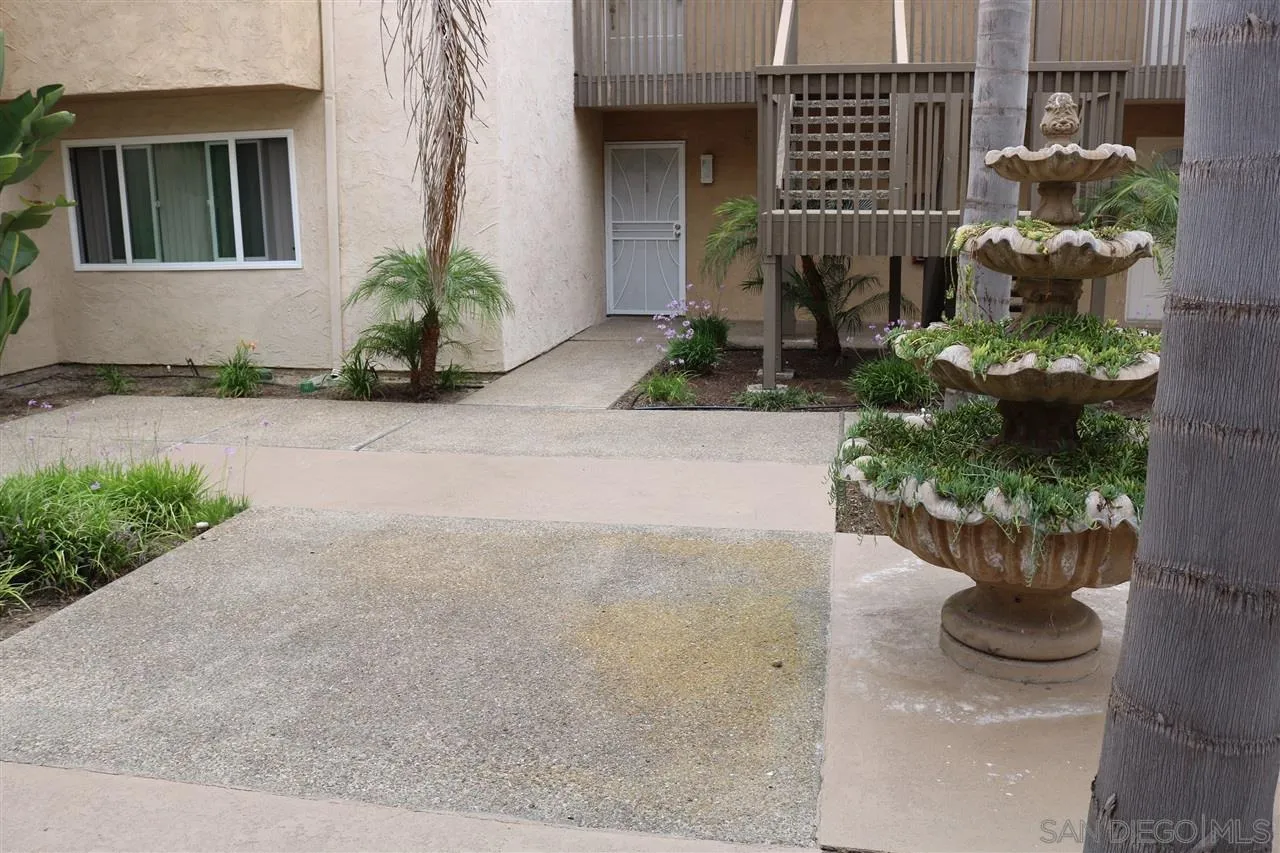 https://cdn.realtyfeed.com/cdn/127/260017042/45fac57c50cbd22bb5136e1f6b3bbfae.webp