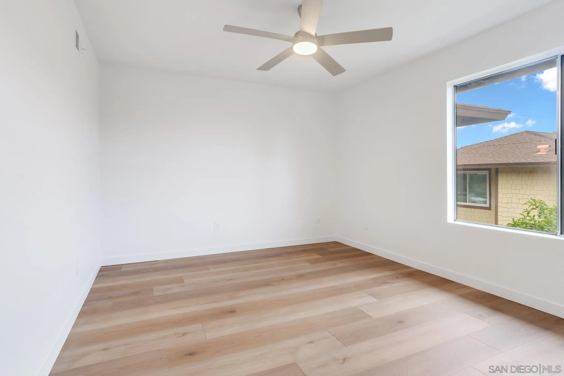 Photo #13: 260017050 Listing: Photo #13