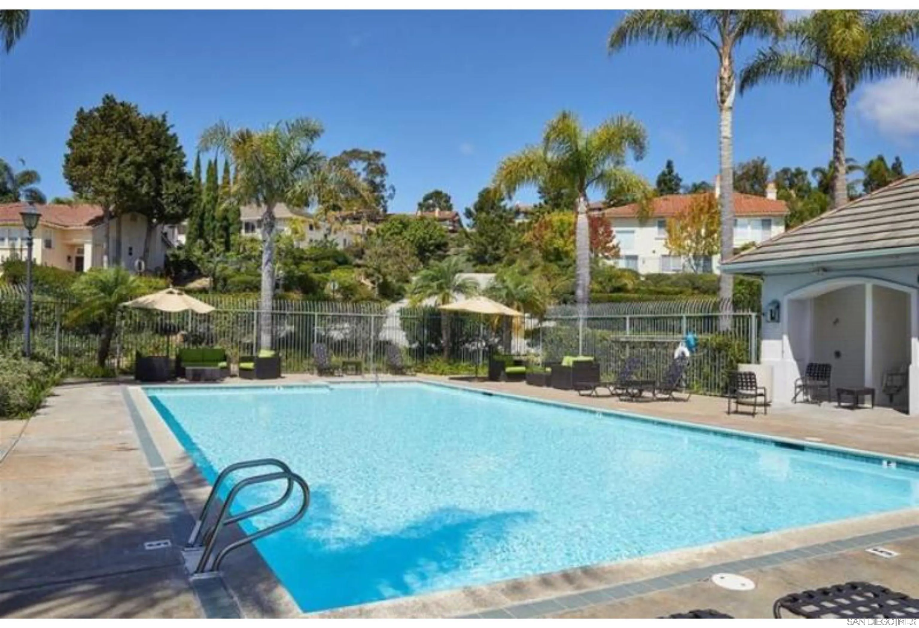6063 Oakgate Row, San Diego, CA 92037, photo 9