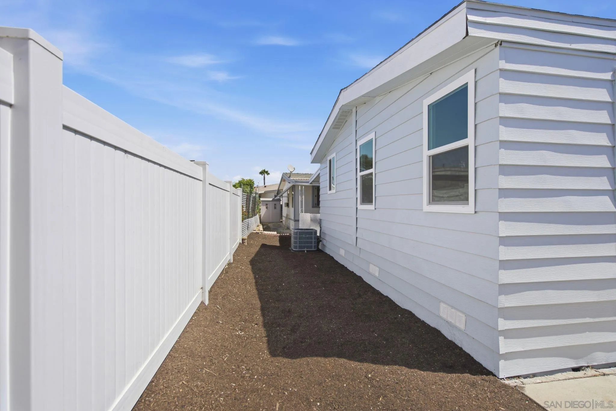 https://cdn.realtyfeed.com/cdn/127/260017069/0e53c34d39a84a64157daa0bcbb8d1e5.webp