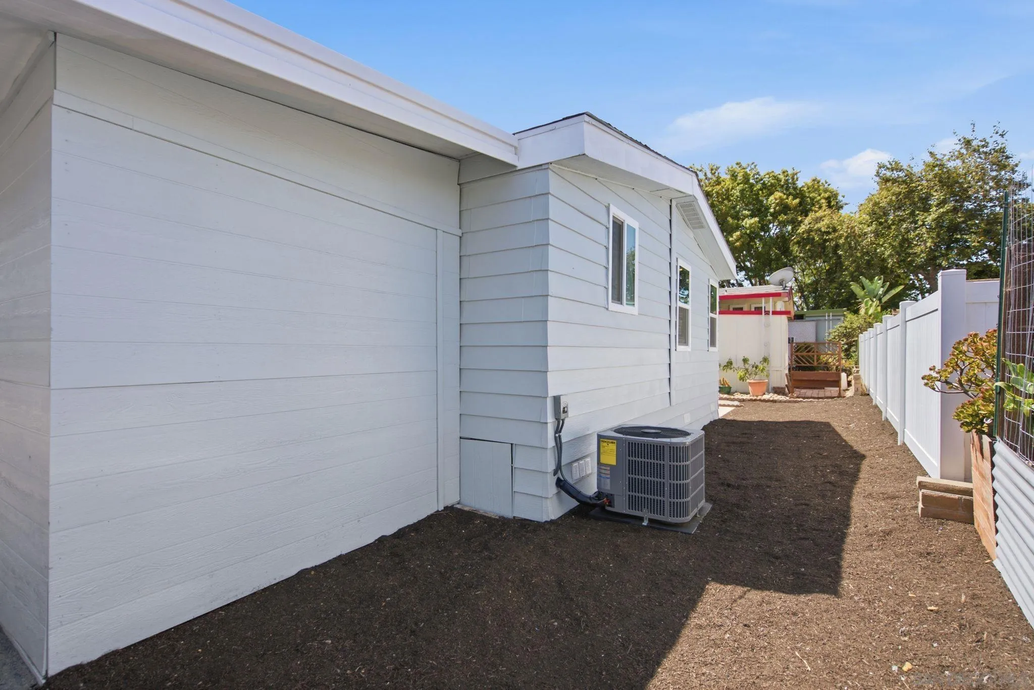 https://cdn.realtyfeed.com/cdn/127/260017069/25e37e314d57b9b33947937f295afb74.webp
