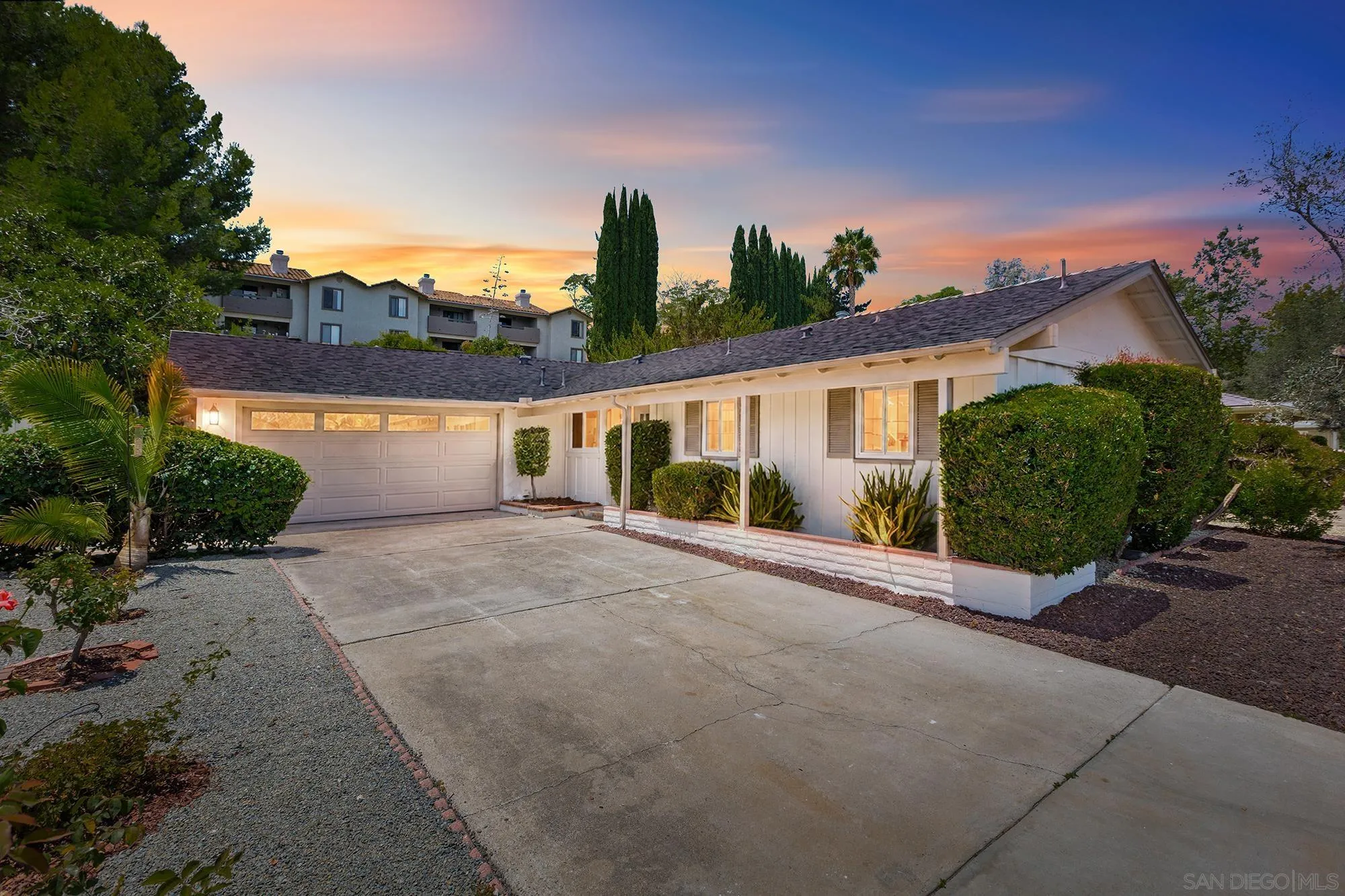 https://cdn.realtyfeed.com/cdn/127/260017076/c903af34442fdabdd10a0aef8cc0911a.webp
