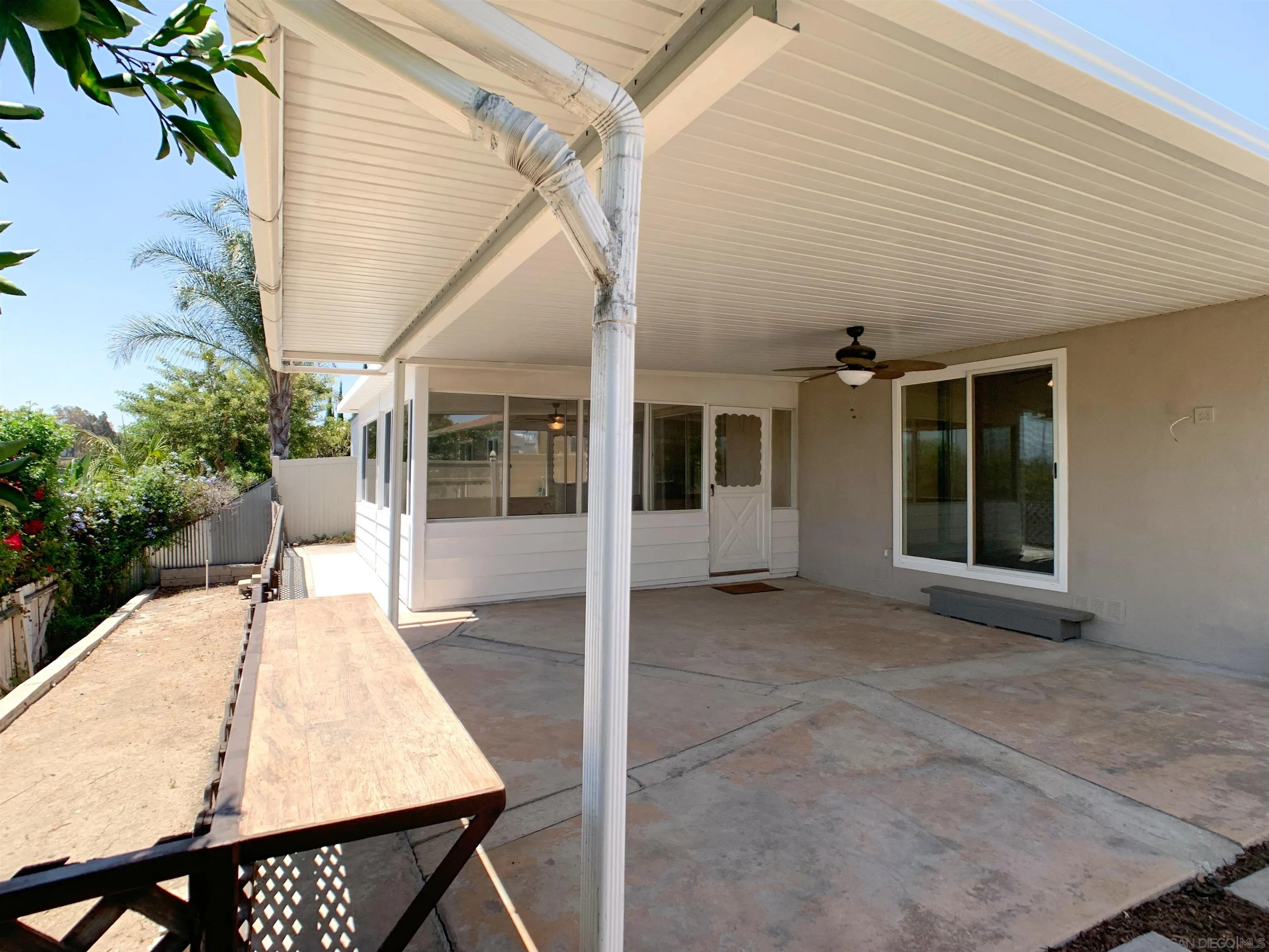 https://cdn.realtyfeed.com/cdn/127/260017095/ac6d6cb6a4aec1a8113968c8a58504b6.webp