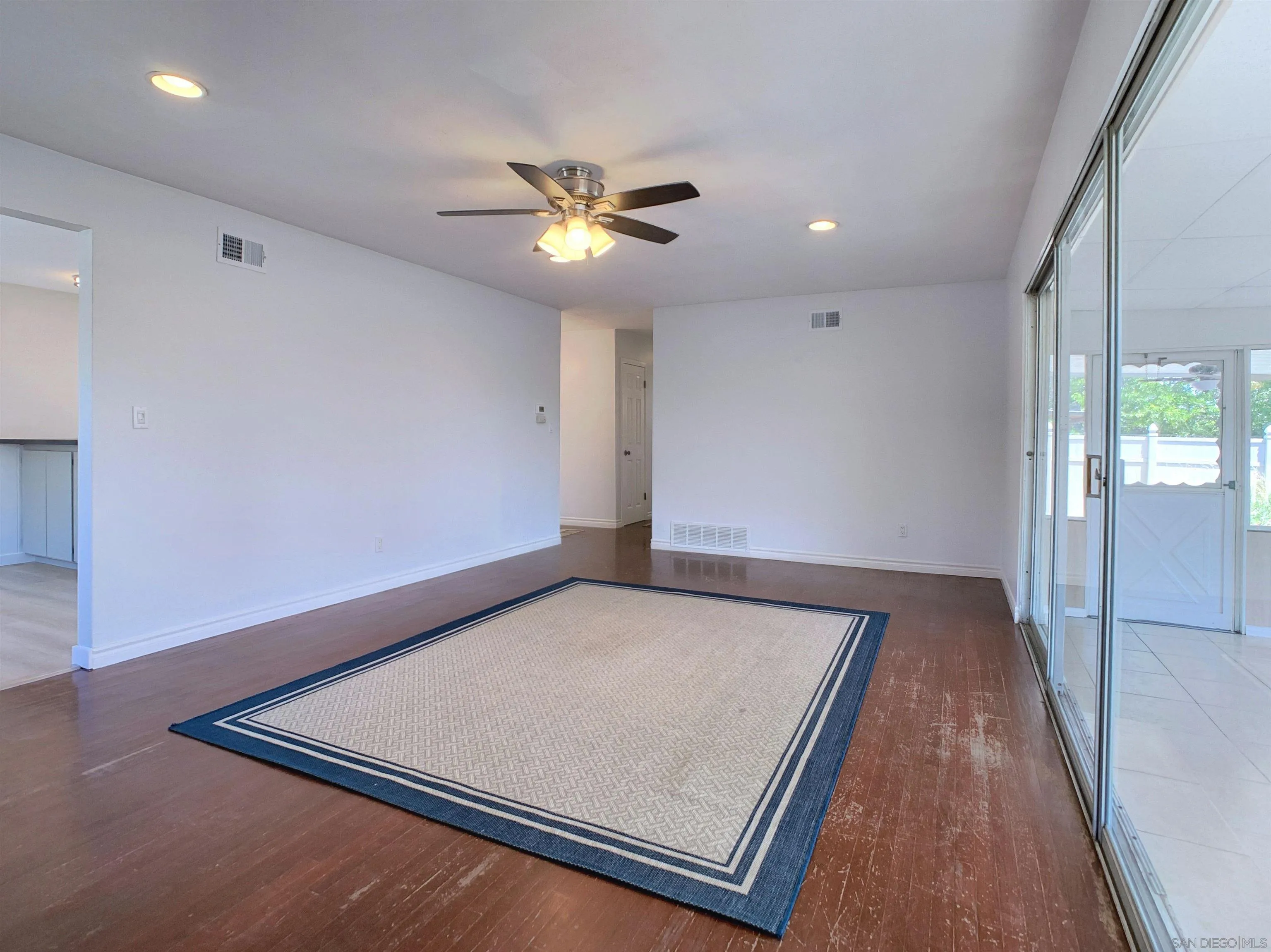 https://cdn.realtyfeed.com/cdn/127/260017095/f7af3cf960c47fb89b1fe19f2a528144.webp