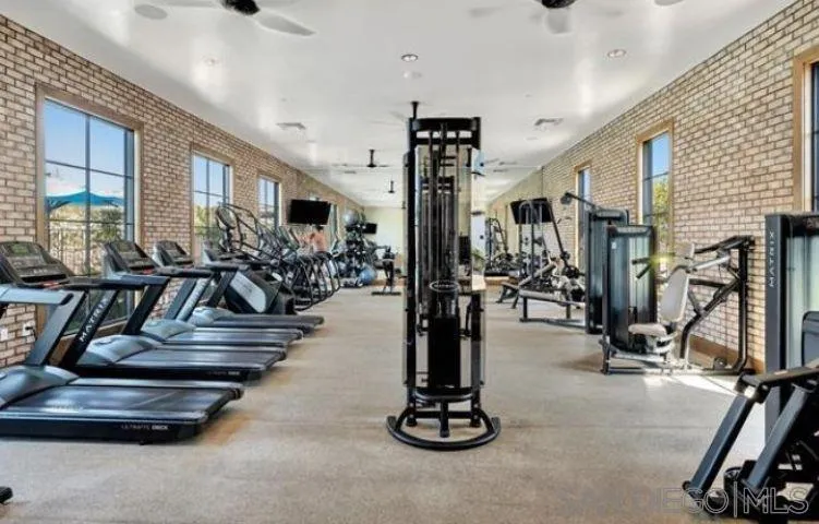 https://cdn.realtyfeed.com/cdn/127/2600171/c82359e760ec8179c3657bca3d5952c5.webp