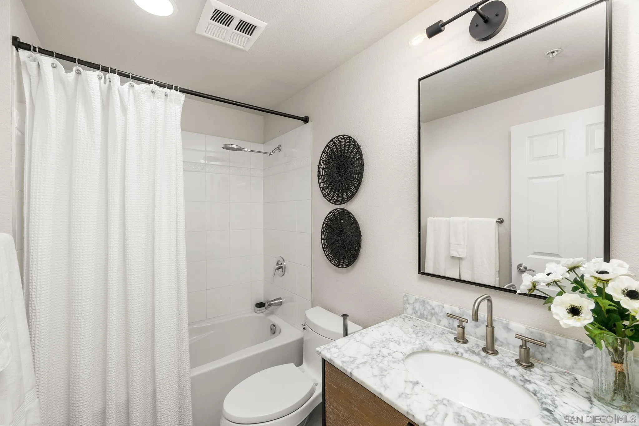 Photo #14: 260017106 Listing: Photo #14