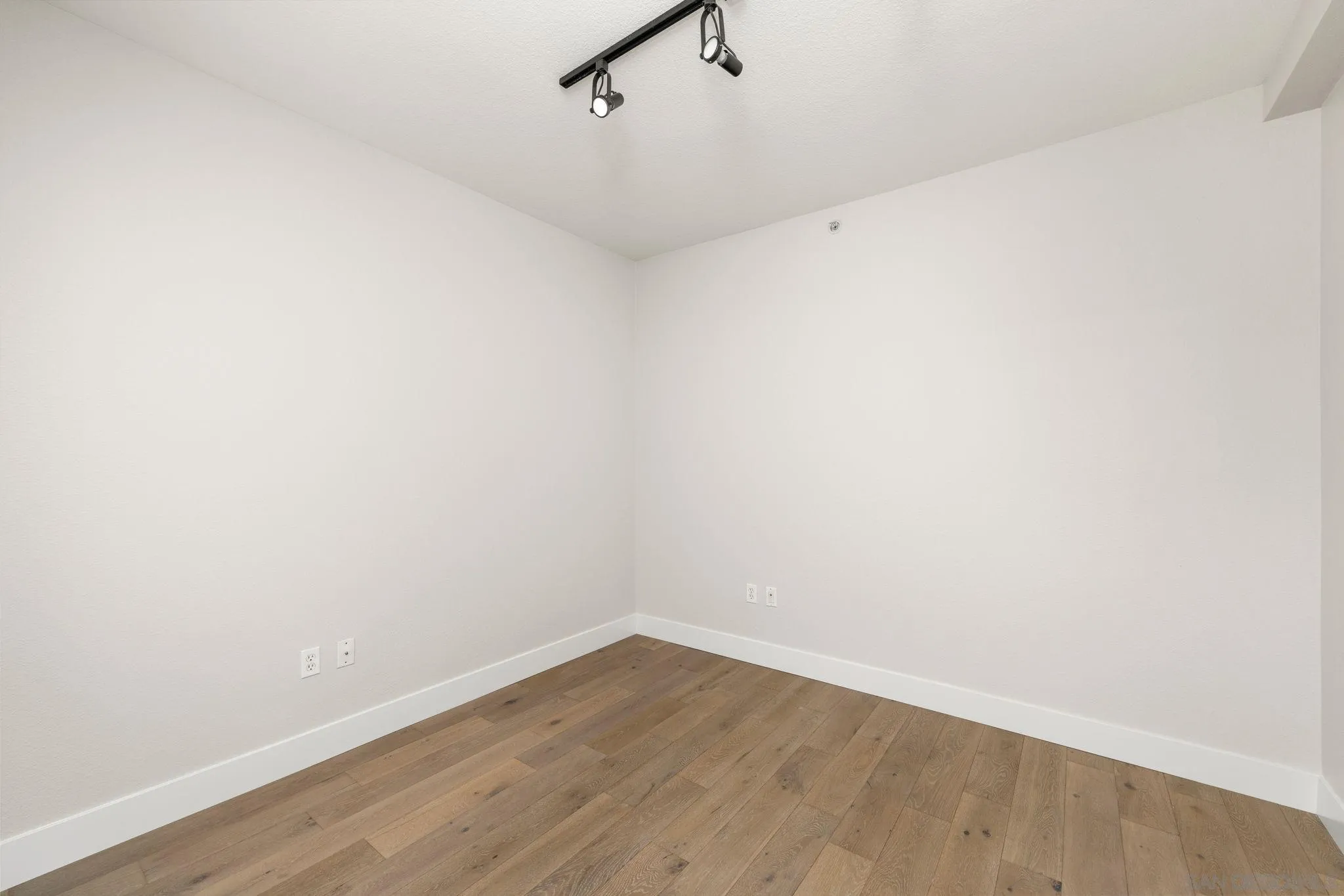 Photo #16: 260017106 Listing: Photo #16