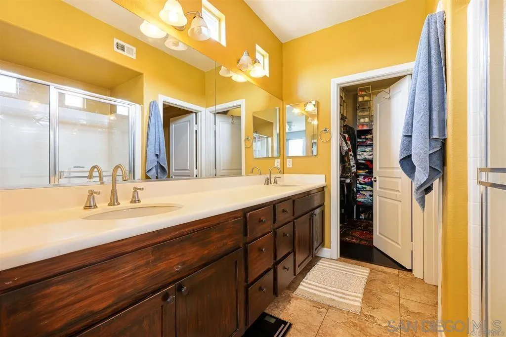 Photo #16: 260017111 Listing: Photo #16