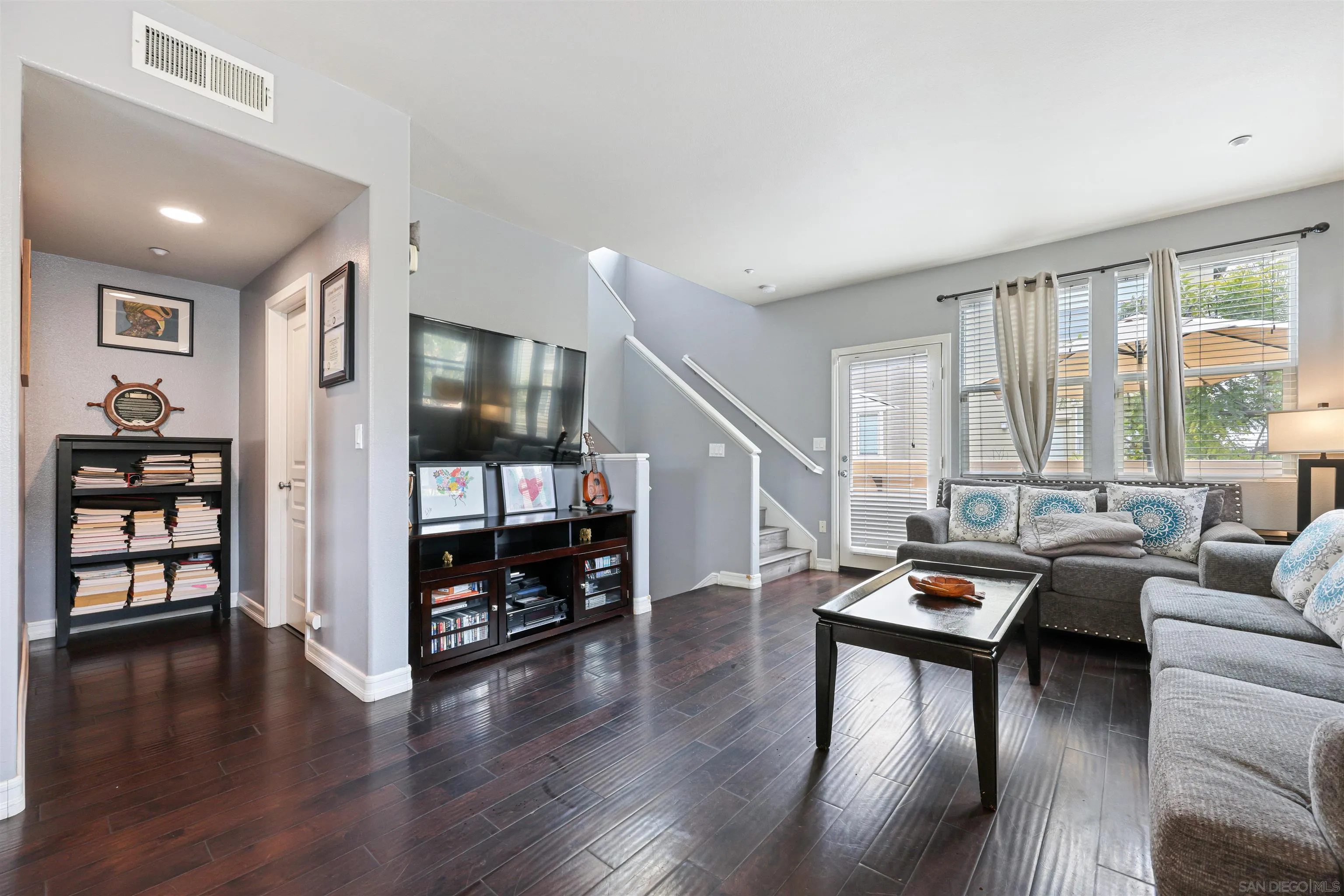 Photo #11: 260017111 Listing: Photo #11