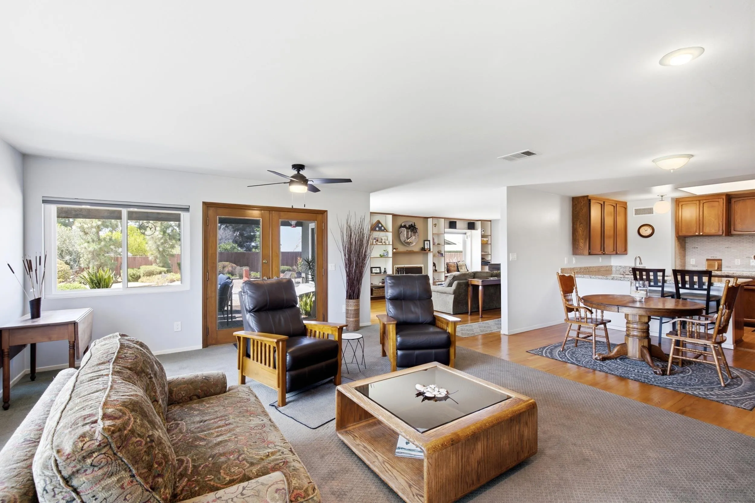 https://cdn.realtyfeed.com/cdn/127/260017115/2bd1102b3dc4dccf3b813e778750b0d7.webp