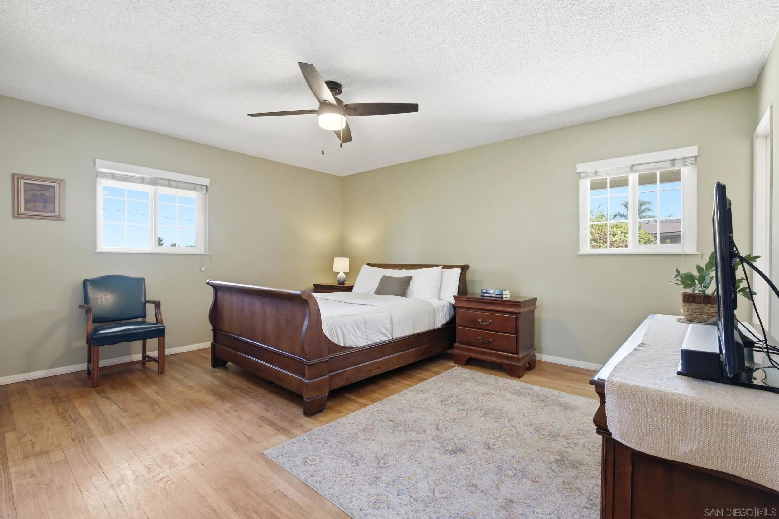 https://cdn.realtyfeed.com/cdn/127/260017115/710c06e1ab860458a61c67c7fd41a3ed.webp