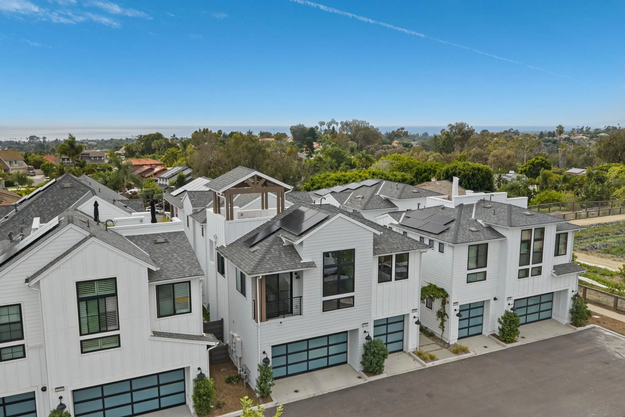 https://cdn.realtyfeed.com/cdn/127/260017121/64469c28ed111d5acb8cb4ac36ed89ac.webp