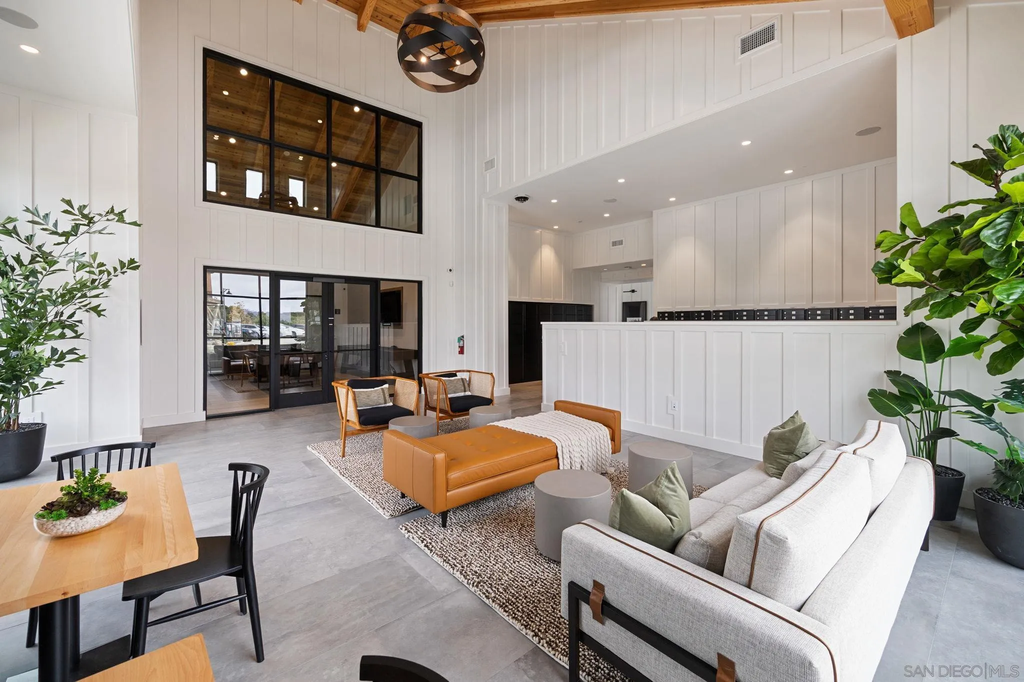 https://cdn.realtyfeed.com/cdn/127/260017121/c75b8b478f525d535d868d8d063131a6.webp
