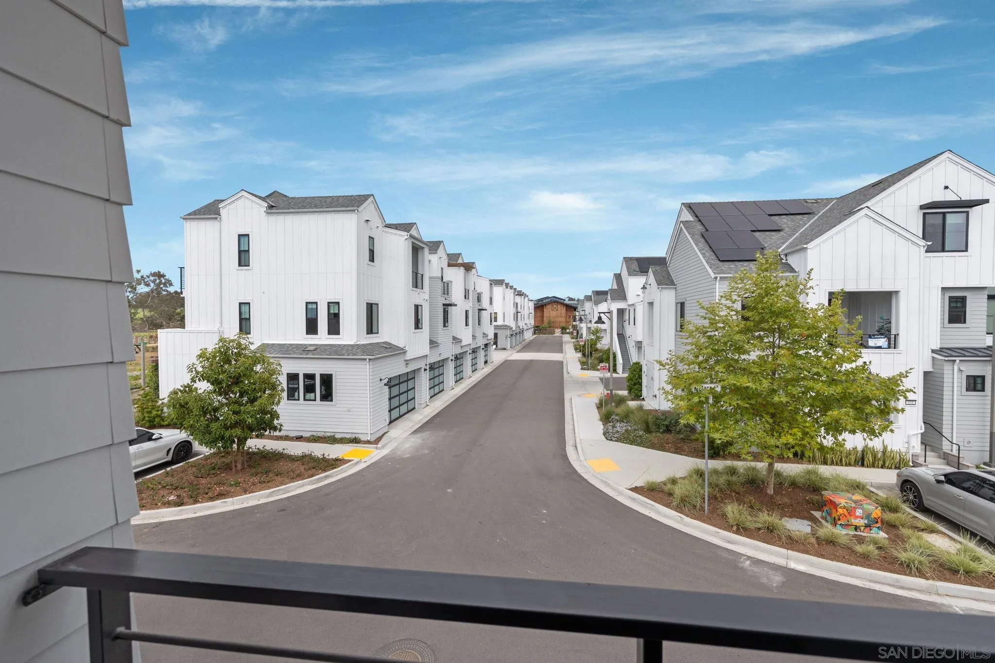 https://cdn.realtyfeed.com/cdn/127/260017121/ea4a36e2f38401821481e01db81cbe58.webp