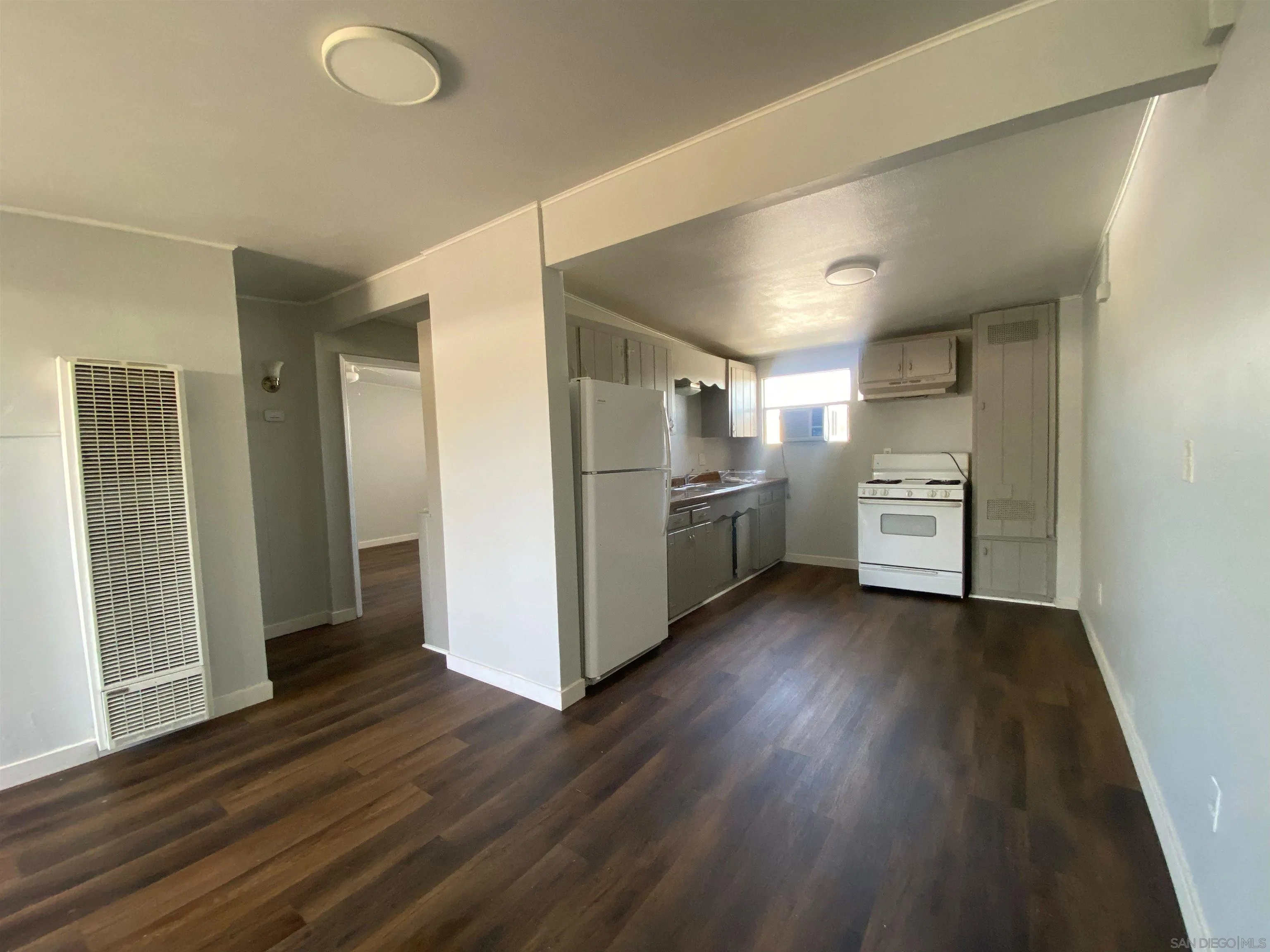 532 N 1st St, El Cajon, CA 92021 - Photo 4 of 11, El Cajon, CA