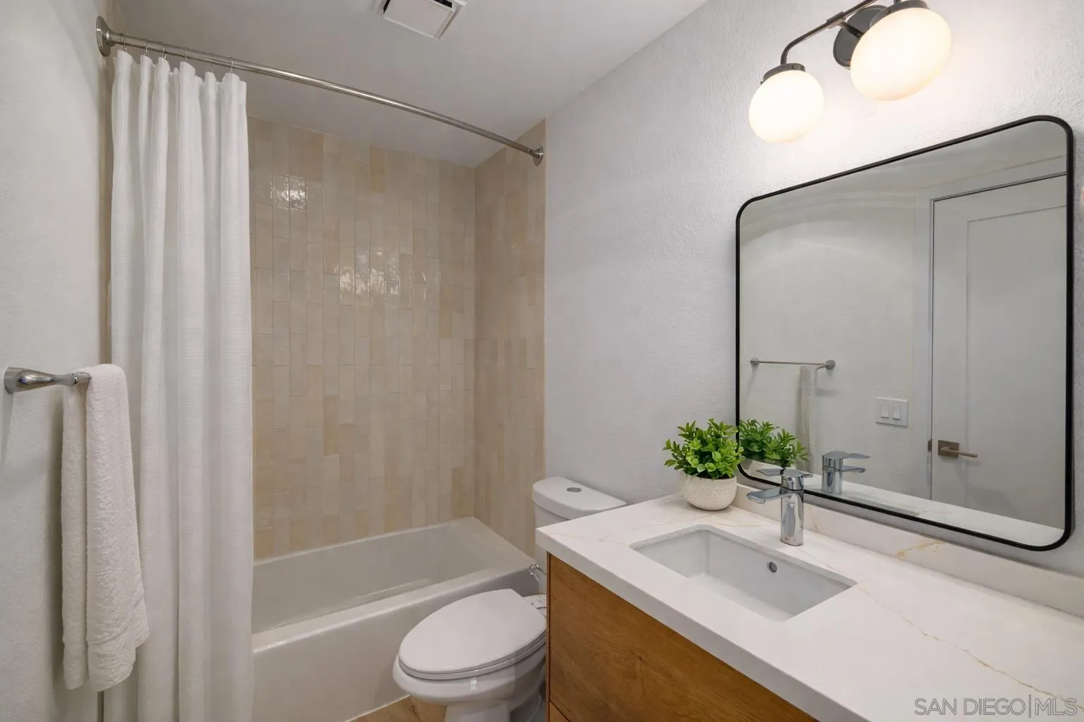 Photo #10: 260017123 Listing: Photo #10