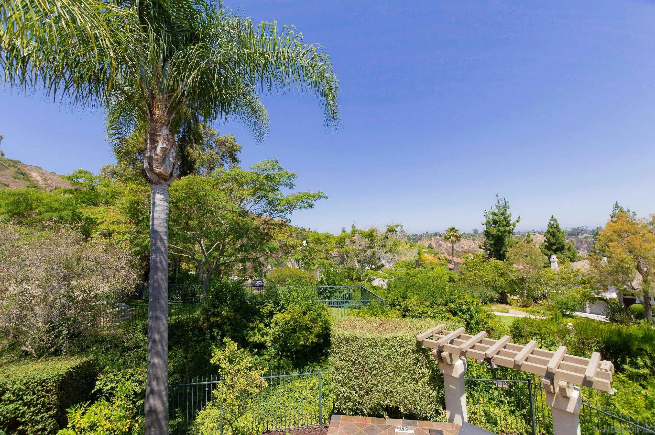 https://cdn.realtyfeed.com/cdn/127/260017125/762a003e88c8fc0580016b62a61abe07.webp