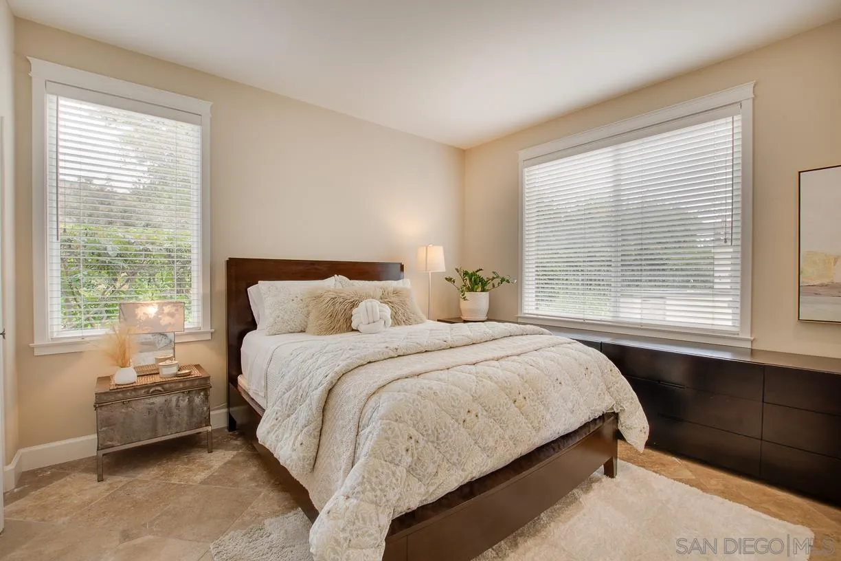 https://cdn.realtyfeed.com/cdn/127/260017125/b226c0fc32a8b7df740c55facb8e1c70.webp