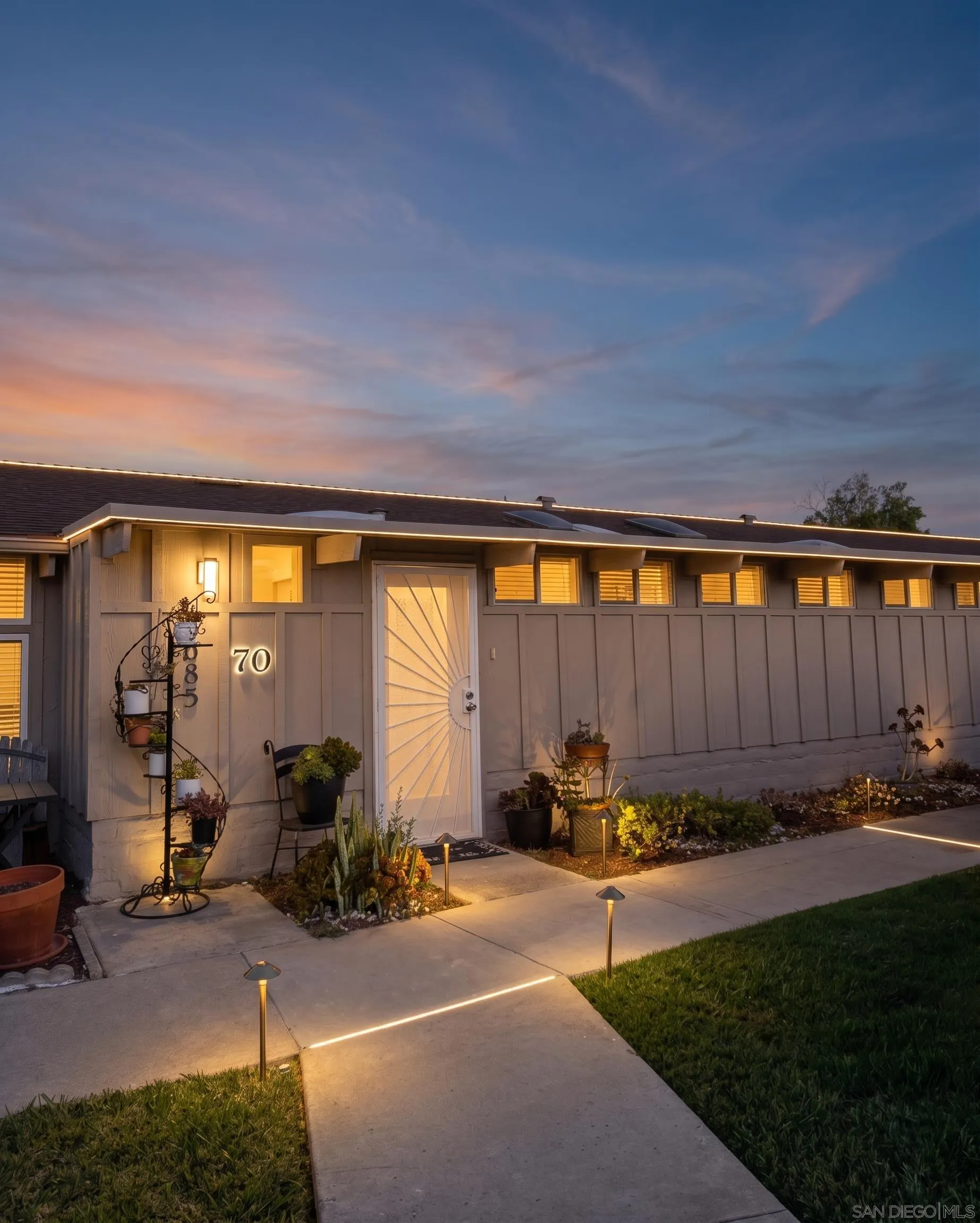https://cdn.realtyfeed.com/cdn/127/260017130/61b314890183ae5ceaea165505d0eb7e.webp