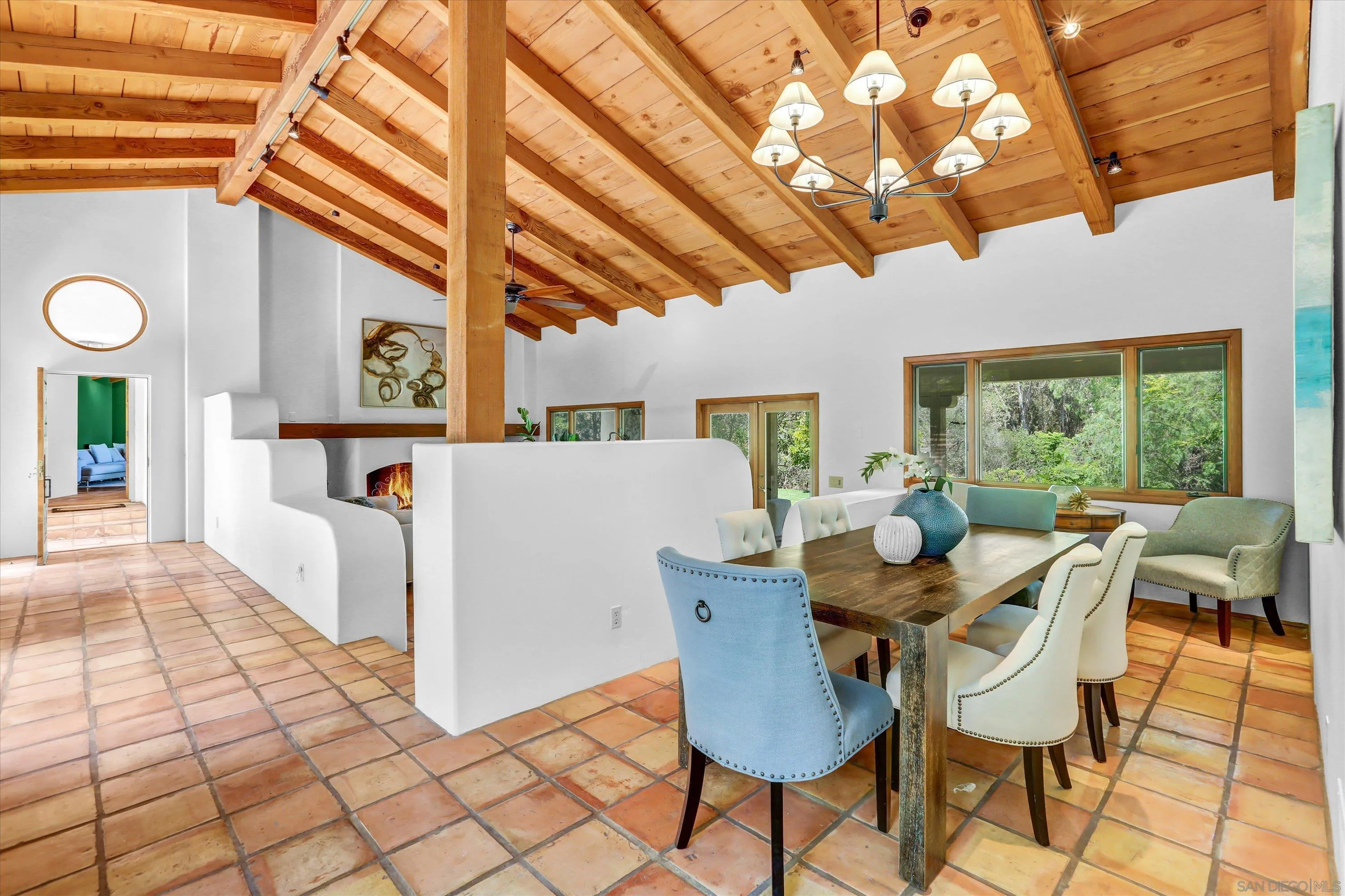 https://cdn.realtyfeed.com/cdn/127/260017131/8dfb87808cd5522771c2d8c87ac57396.webp