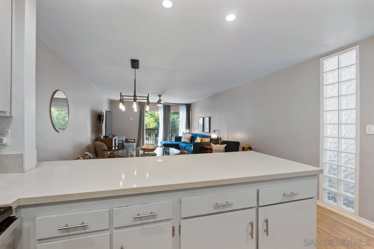 Photo #9: 260017133 Listing: Photo #9