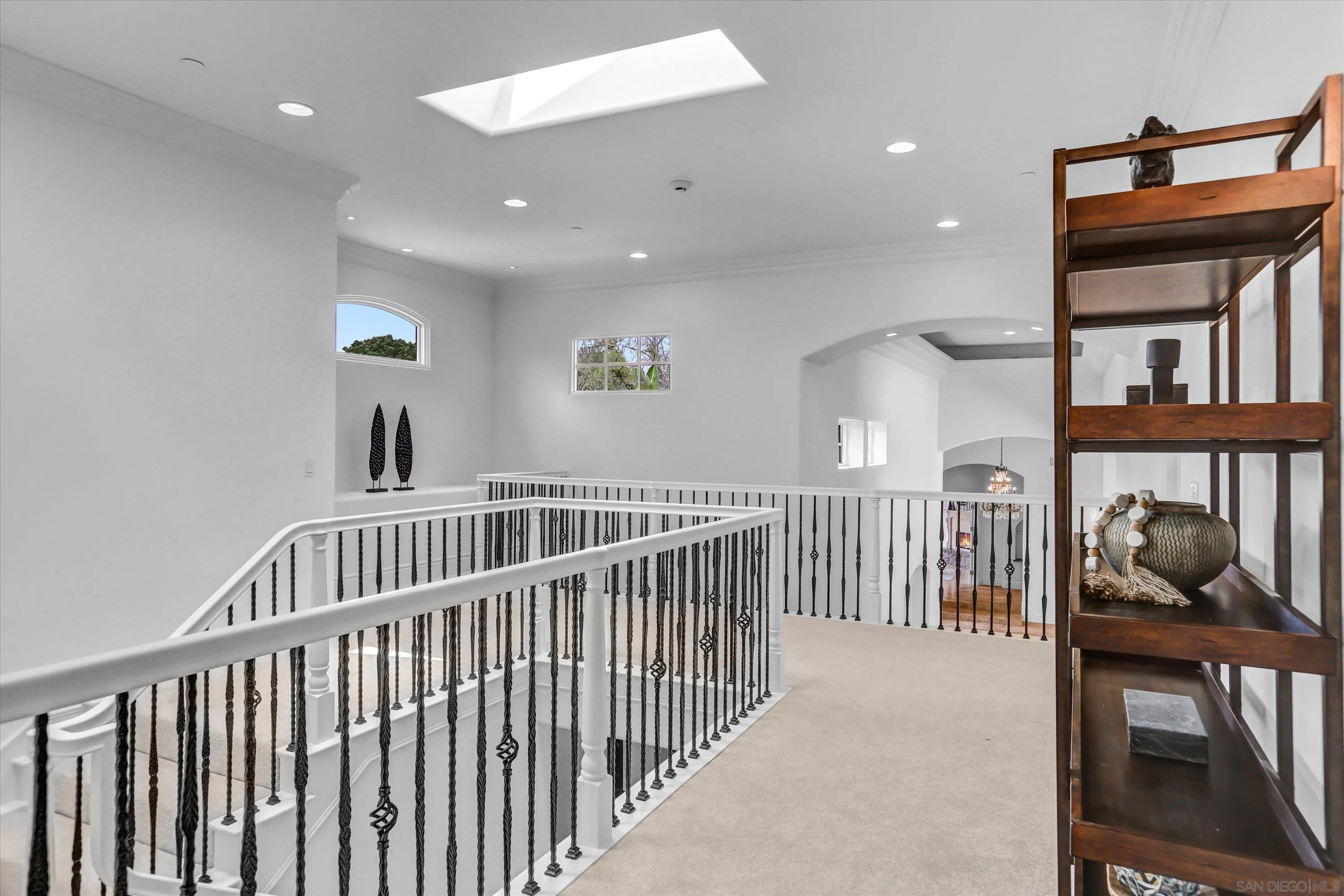 https://cdn.realtyfeed.com/cdn/127/260017138/37640bad95605898bc792f3d0acaa262.webp