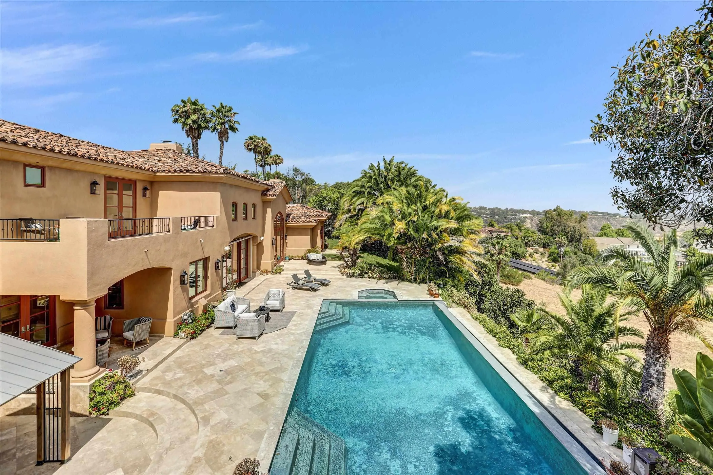 https://cdn.realtyfeed.com/cdn/127/260017138/f928083a12898fe221582b4493466f5d.webp