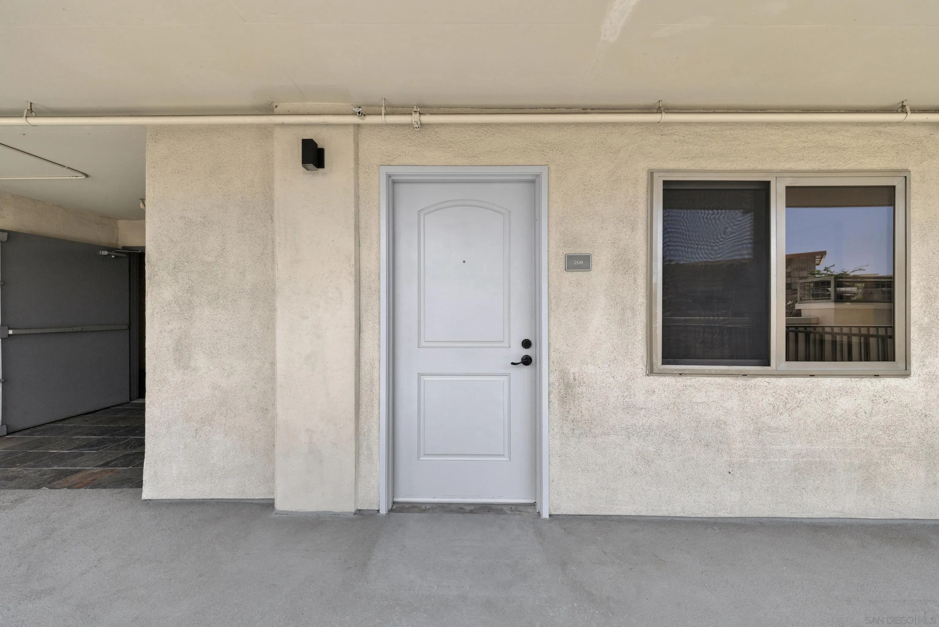 https://cdn.realtyfeed.com/cdn/127/260017140/28b1f35179d7a5c48ae16697f957eb34.webp