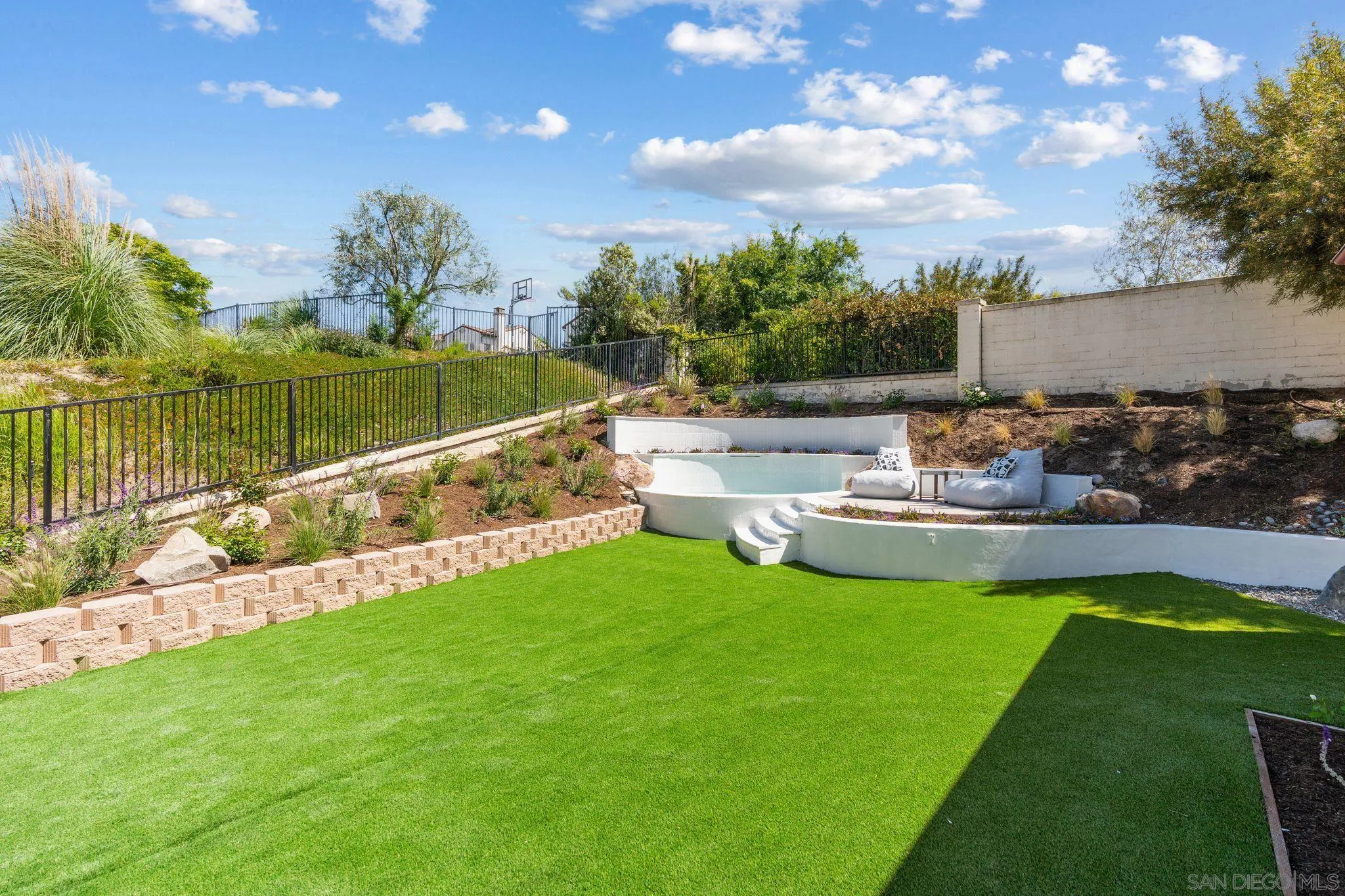 https://cdn.realtyfeed.com/cdn/127/260017142/1923b0a91865d02e7f1826c509b4259c.webp