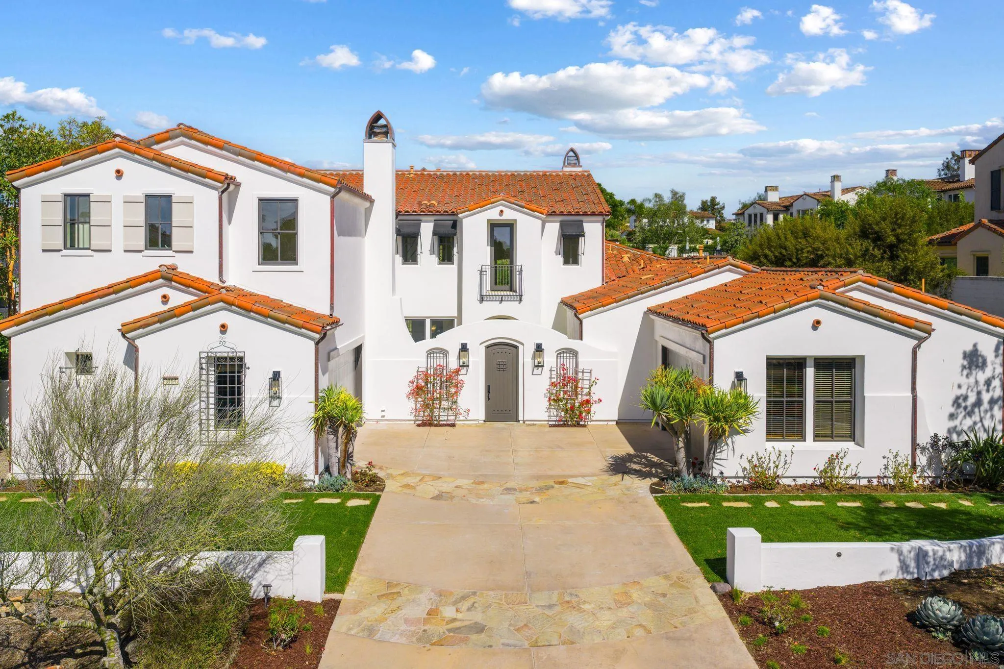 https://cdn.realtyfeed.com/cdn/127/260017142/3a3f6dcfe81aa45f79f754ec0c8f469d.webp