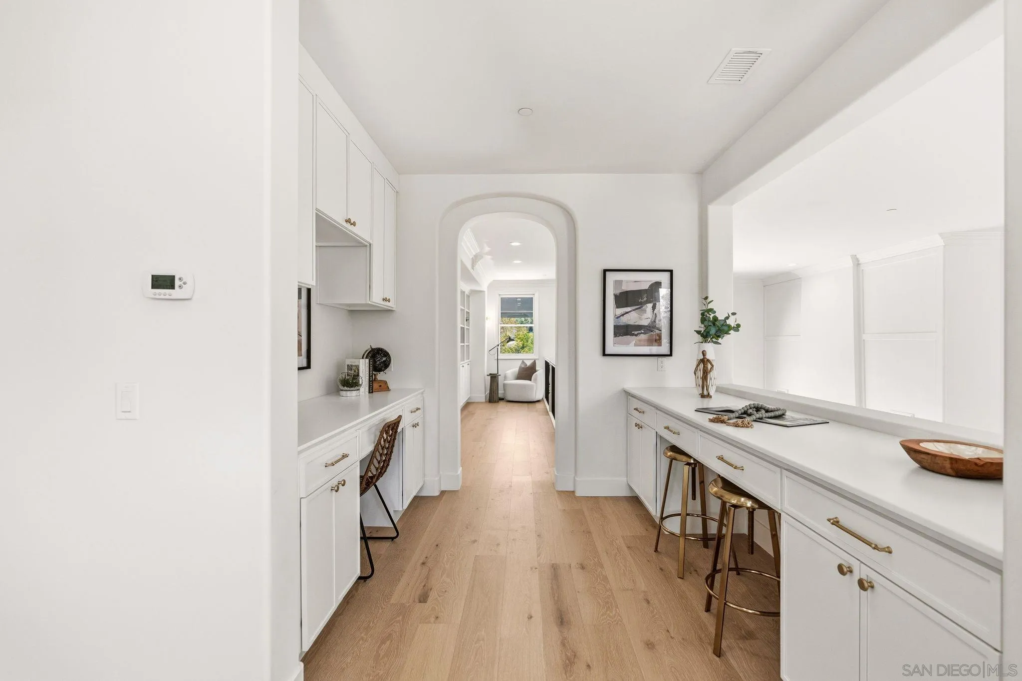 https://cdn.realtyfeed.com/cdn/127/260017142/5362d232e48f6cbfd38b28c4f18eb2e7.webp