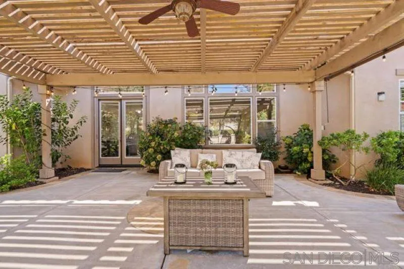 https://cdn.realtyfeed.com/cdn/127/260017147/0f2c849907e2a7a4215cedd39bd8bf51.webp