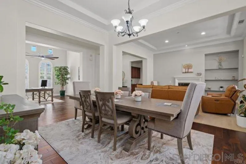 https://cdn.realtyfeed.com/cdn/127/260017147/4061a8af5affe838b7b5f39ada2d5f78.webp