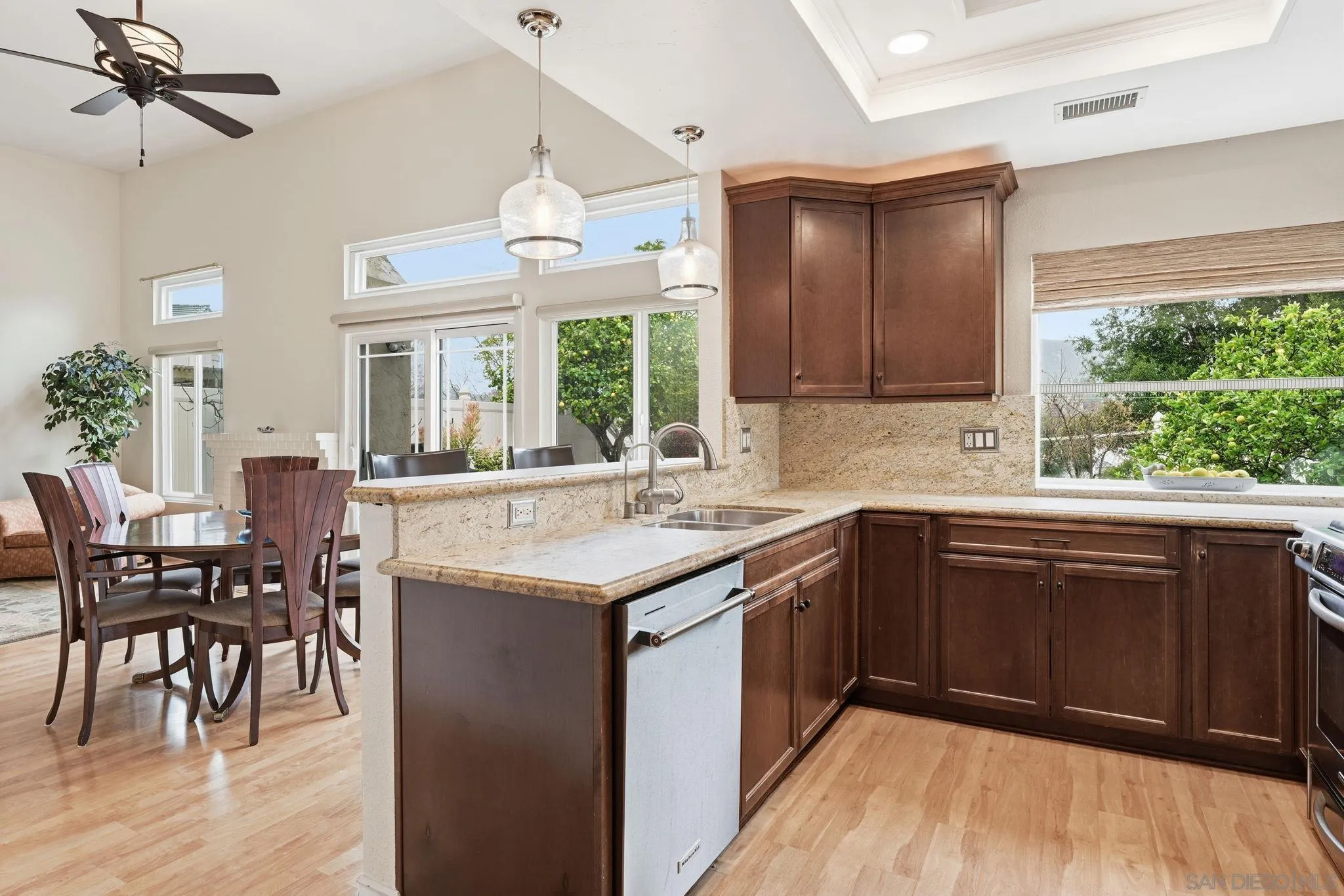 Photo #11: 260017149 Listing: Photo #11