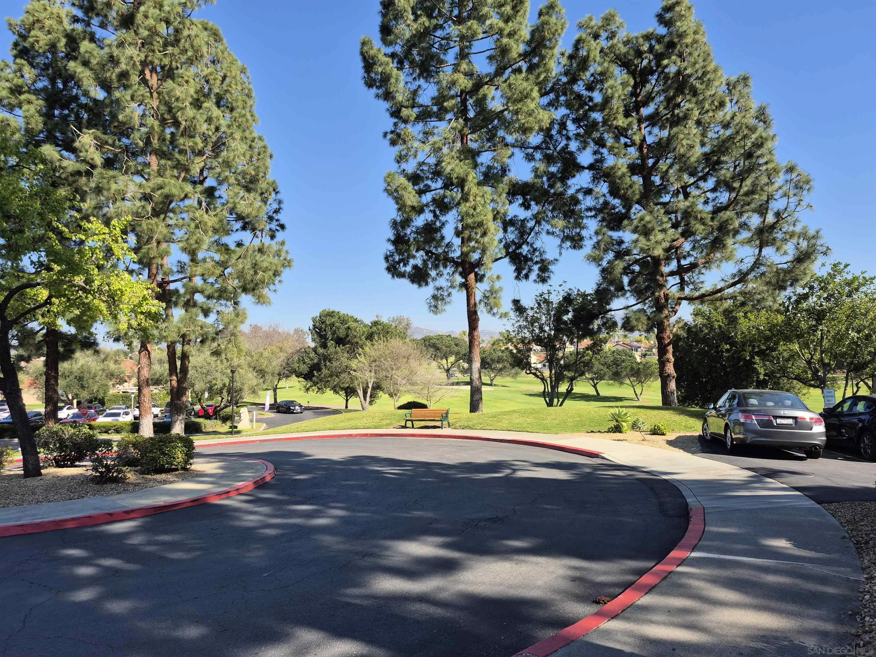 https://cdn.realtyfeed.com/cdn/127/260017154/65ab54b61ec178ff39977047dc9d0e3c.webp